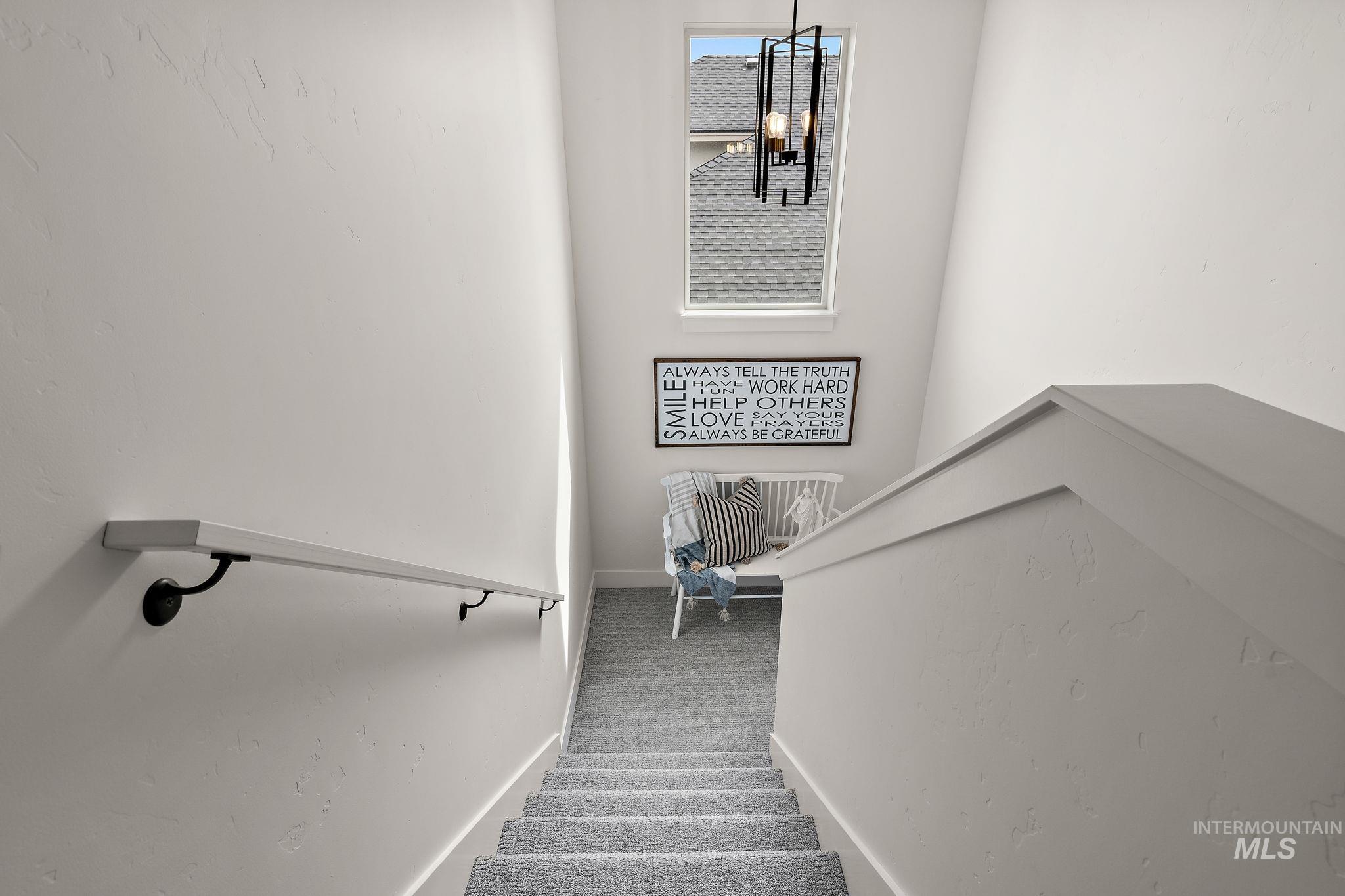 205 S Sunniva Ave, Kuna, Idaho 83634, 5 Bedrooms, 3 Bathrooms, Residential For Sale, Price $780,000, 98949473