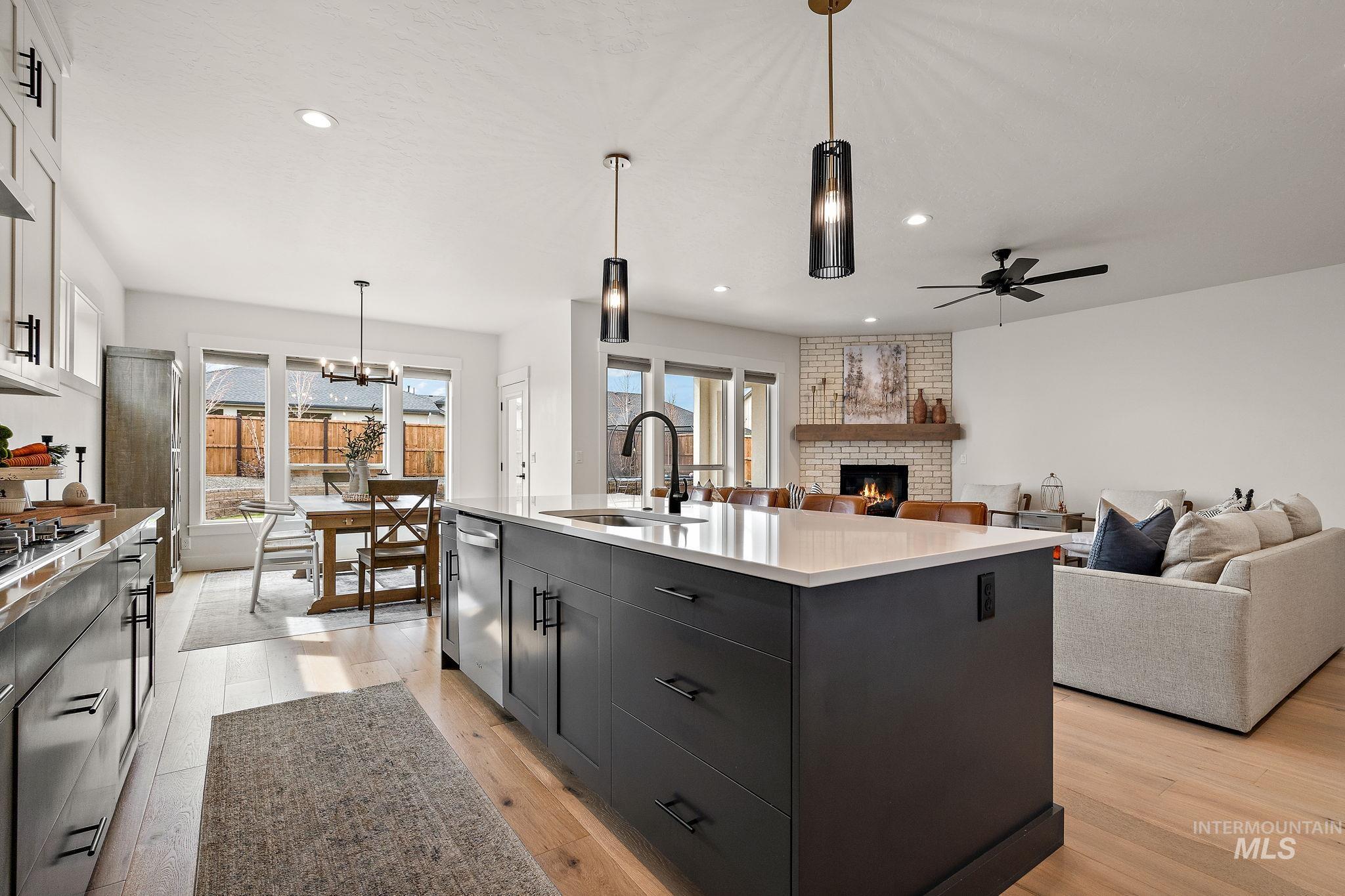 205 S Sunniva Ave, Kuna, Idaho 83634, 5 Bedrooms, 3 Bathrooms, Residential For Sale, Price $780,000, 98949473