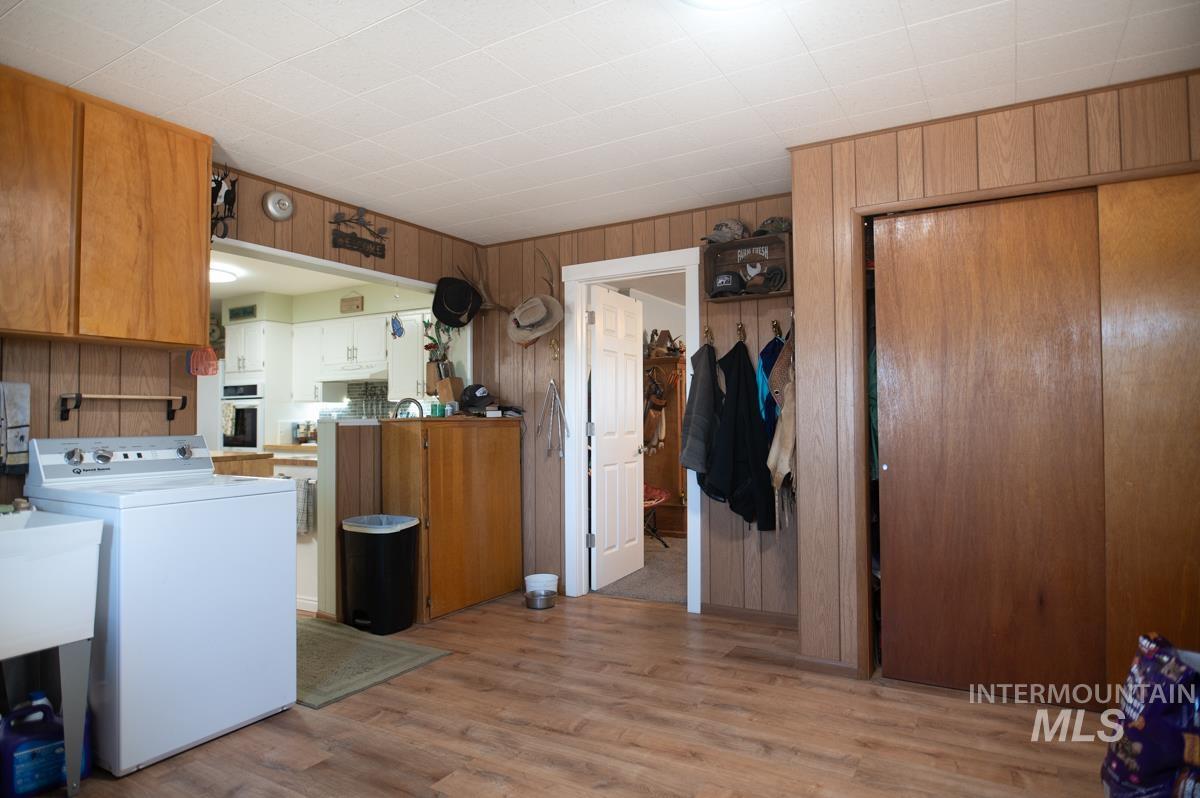 733 Pringle Rd., Weiser, Idaho 83672-5129, 3 Bedrooms, 2 Bathrooms, Residential For Sale, Price $1,200,000, 98949487