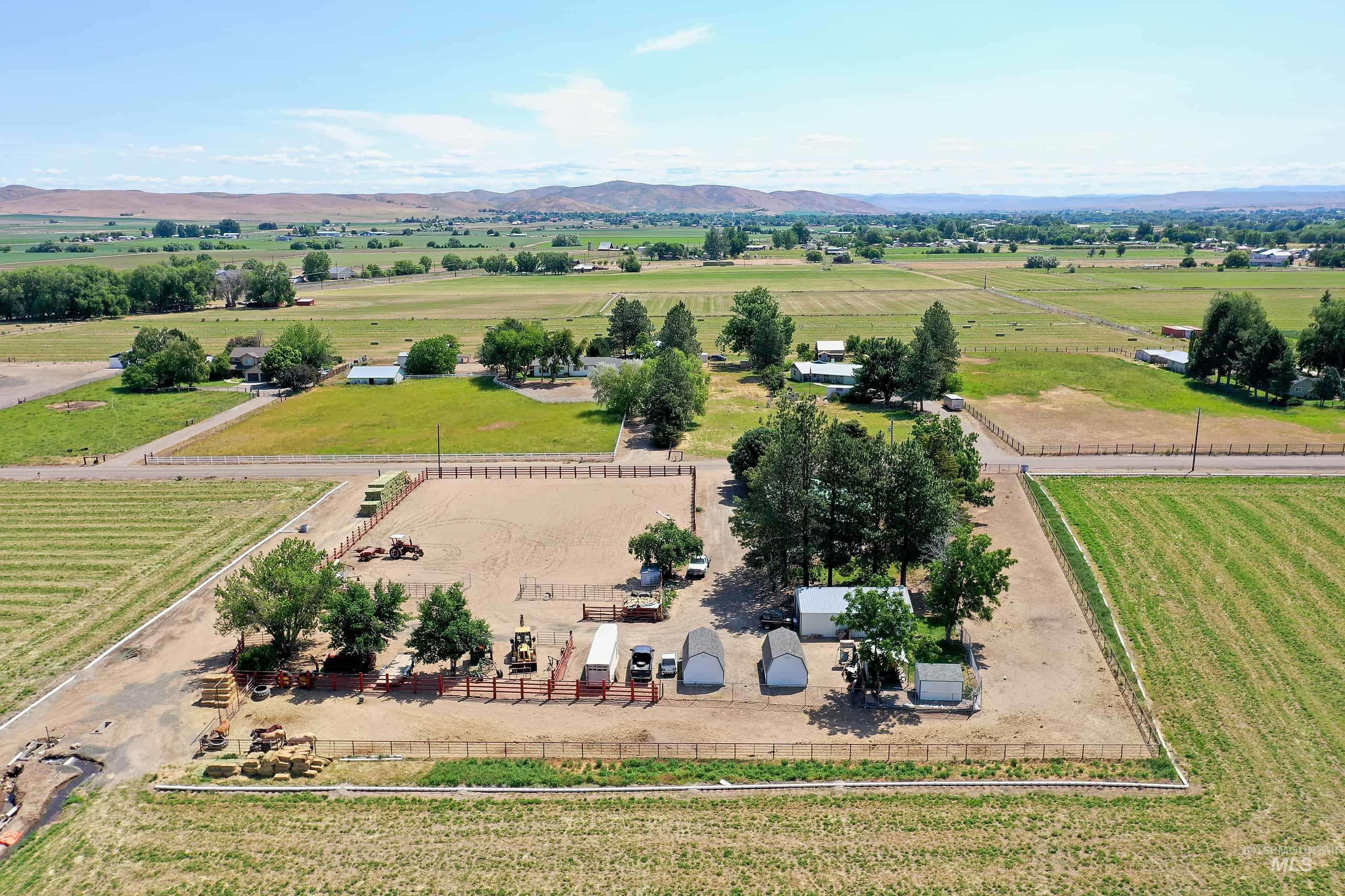 733 Pringle Rd., Weiser, Idaho 83672-5129, 3 Bedrooms, 2 Bathrooms, Residential For Sale, Price $1,200,000, 98949487