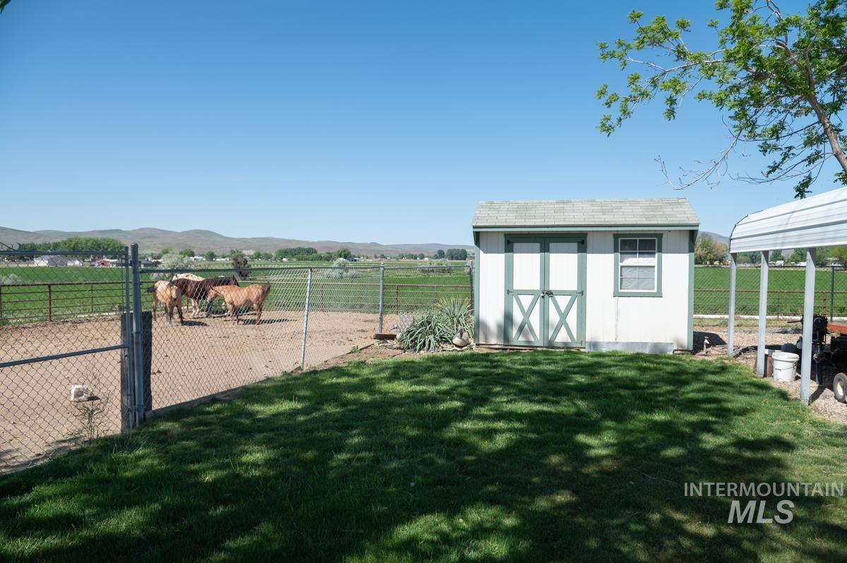 733 Pringle Rd., Weiser, Idaho 83672-5129, 3 Bedrooms, 2 Bathrooms, Residential For Sale, Price $1,200,000, 98949487
