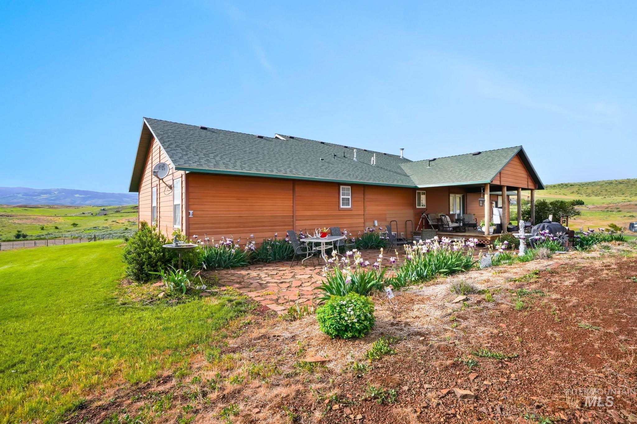 1829 Hidden Canyon Rd., Council, Idaho 83612-0000, 3 Bedrooms, 2 Bathrooms, Residential For Sale, Price $999,999, 98949488