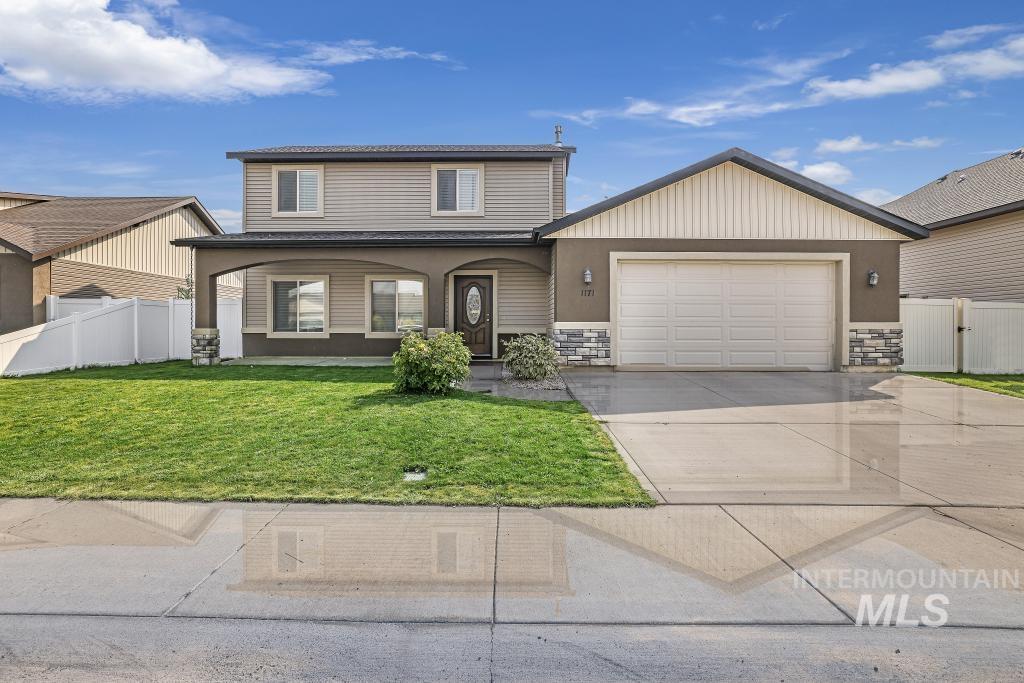 1171 Glen Brook Road, Twin Falls, Idaho 83301, 4 Bedrooms, 2.5 Bathrooms, Residential For Sale, Price $426,000, 98949563