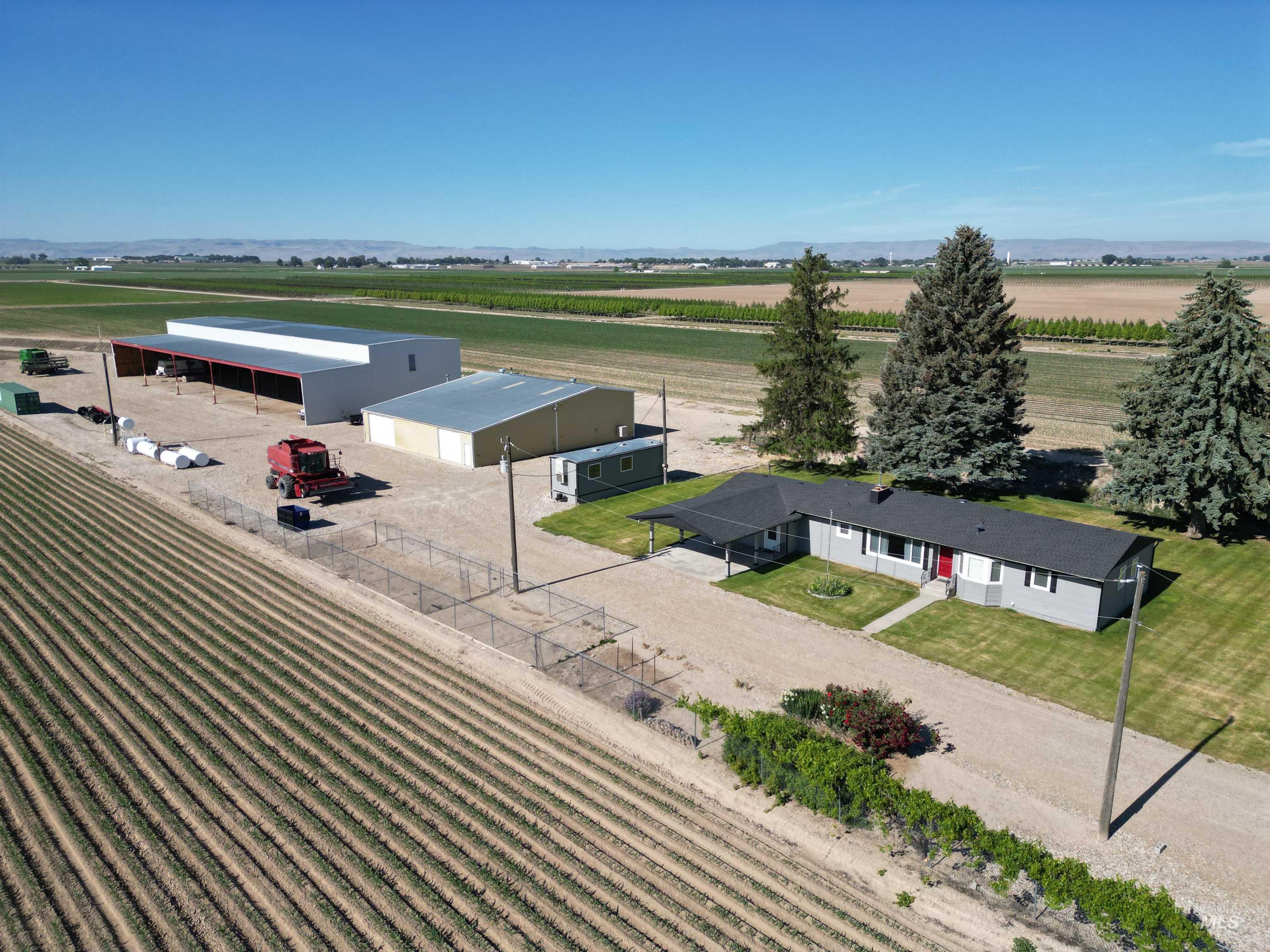 24405 Red Top, Wilder, Idaho 83676, 2 Bedrooms, 1.5 Bathrooms, Farm & Ranch For Sale, Price $2,300,000, 98949565