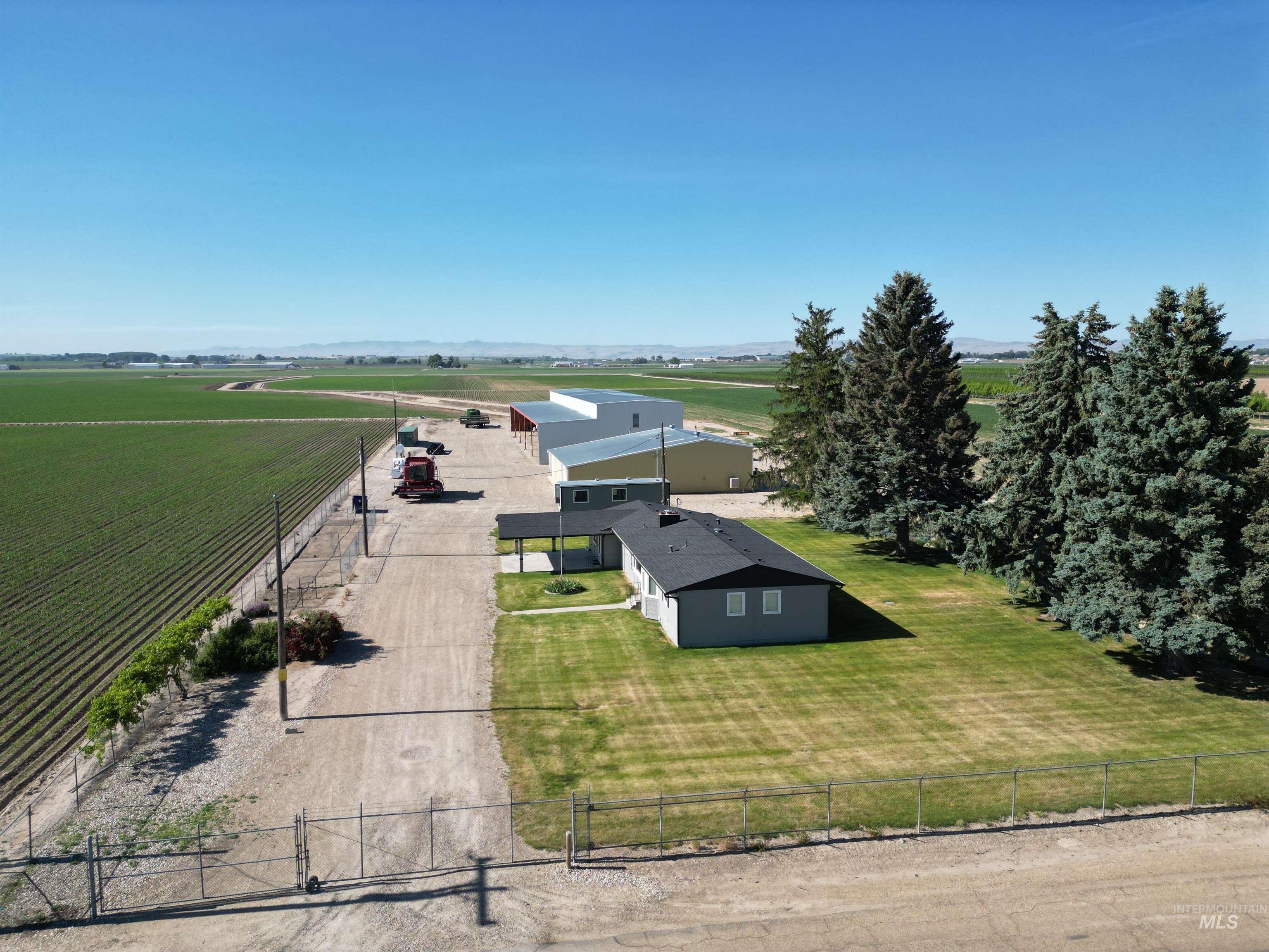 24405 Red Top, Wilder, Idaho 83676, 2 Bedrooms, 1.5 Bathrooms, Farm & Ranch For Sale, Price $2,300,000, 98949565