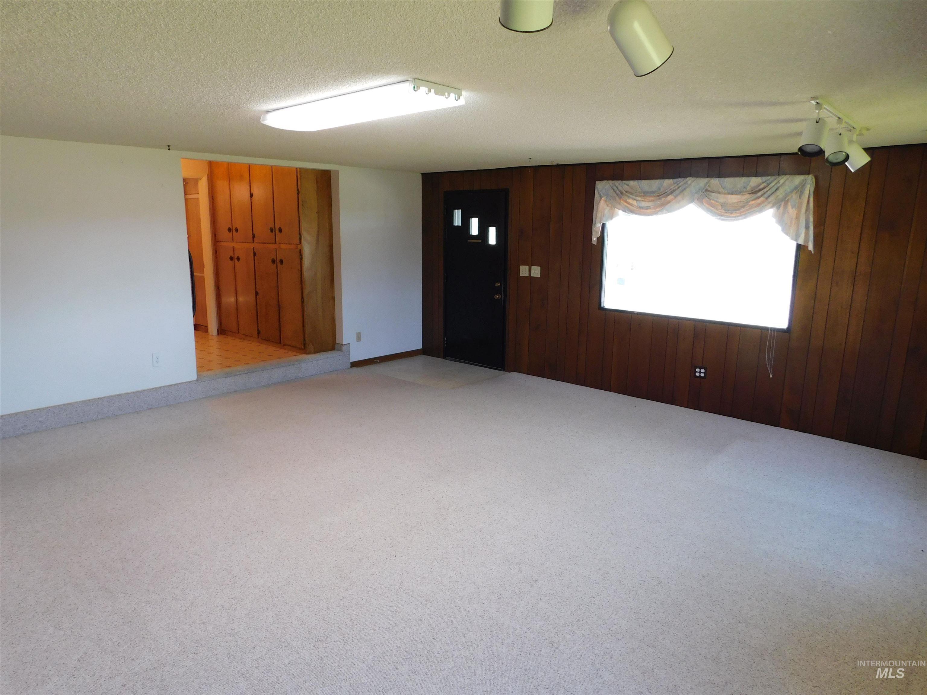 24405 Red Top, Wilder, Idaho 83676, 2 Bedrooms, 1.5 Bathrooms, Farm & Ranch For Sale, Price $2,300,000, 98949565