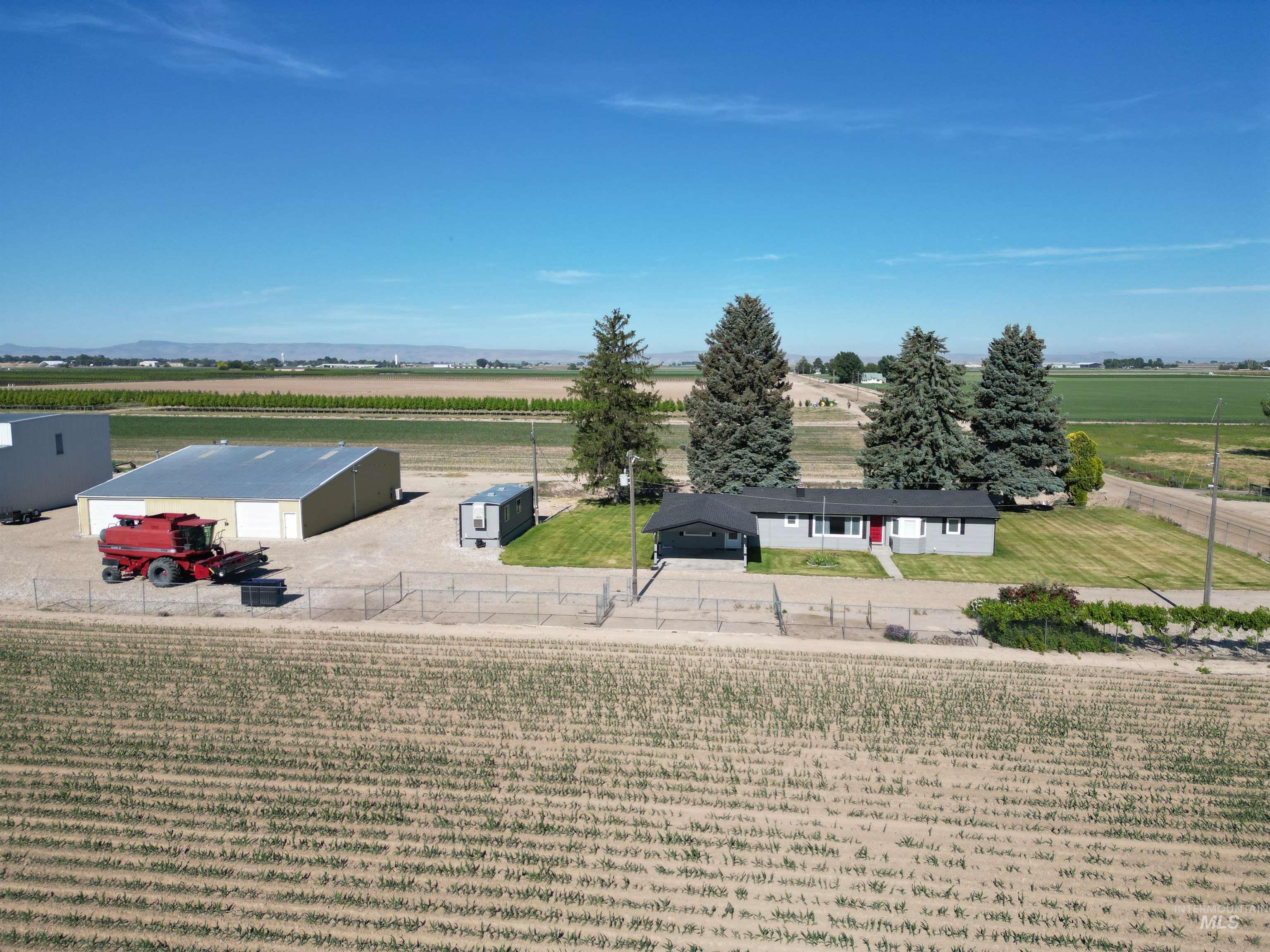 24405 Red Top, Wilder, Idaho 83676, 2 Bedrooms, 1.5 Bathrooms, Farm & Ranch For Sale, Price $2,300,000, 98949565