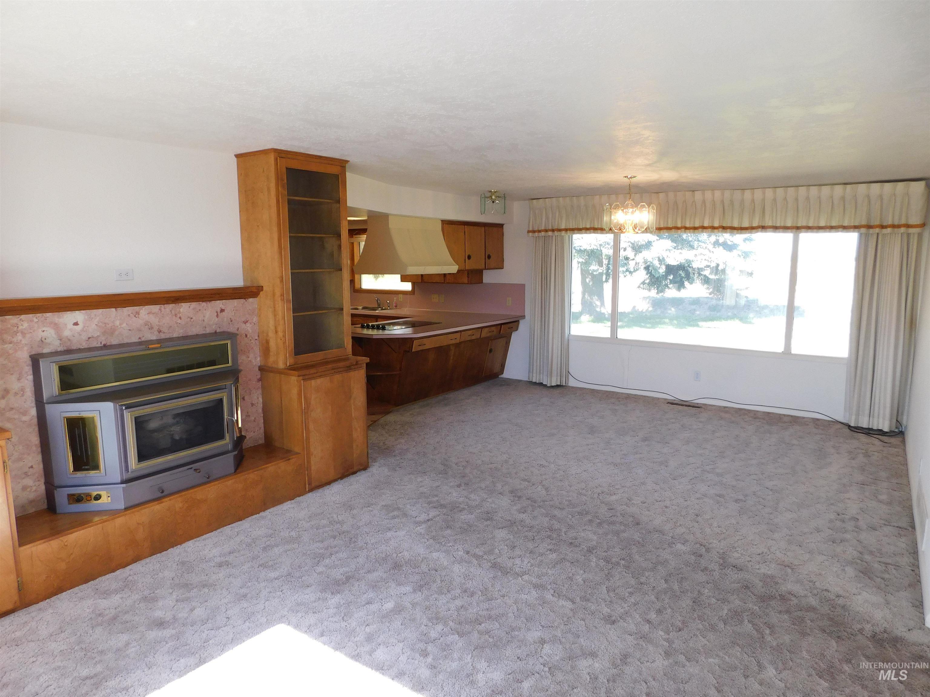 24405 Red Top, Wilder, Idaho 83676, 2 Bedrooms, 1.5 Bathrooms, Farm & Ranch For Sale, Price $2,300,000, 98949565