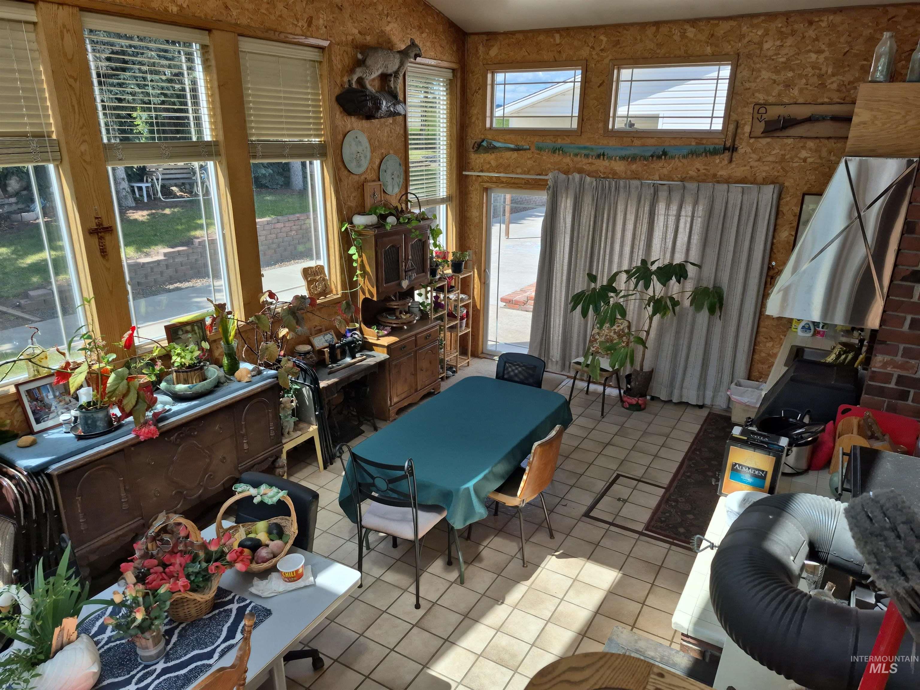 802 FOSTER AVE, CottonWood, Idaho 83522, 5 Bedrooms, 4 Bathrooms, Residential For Sale, Price $599,000, 98949576