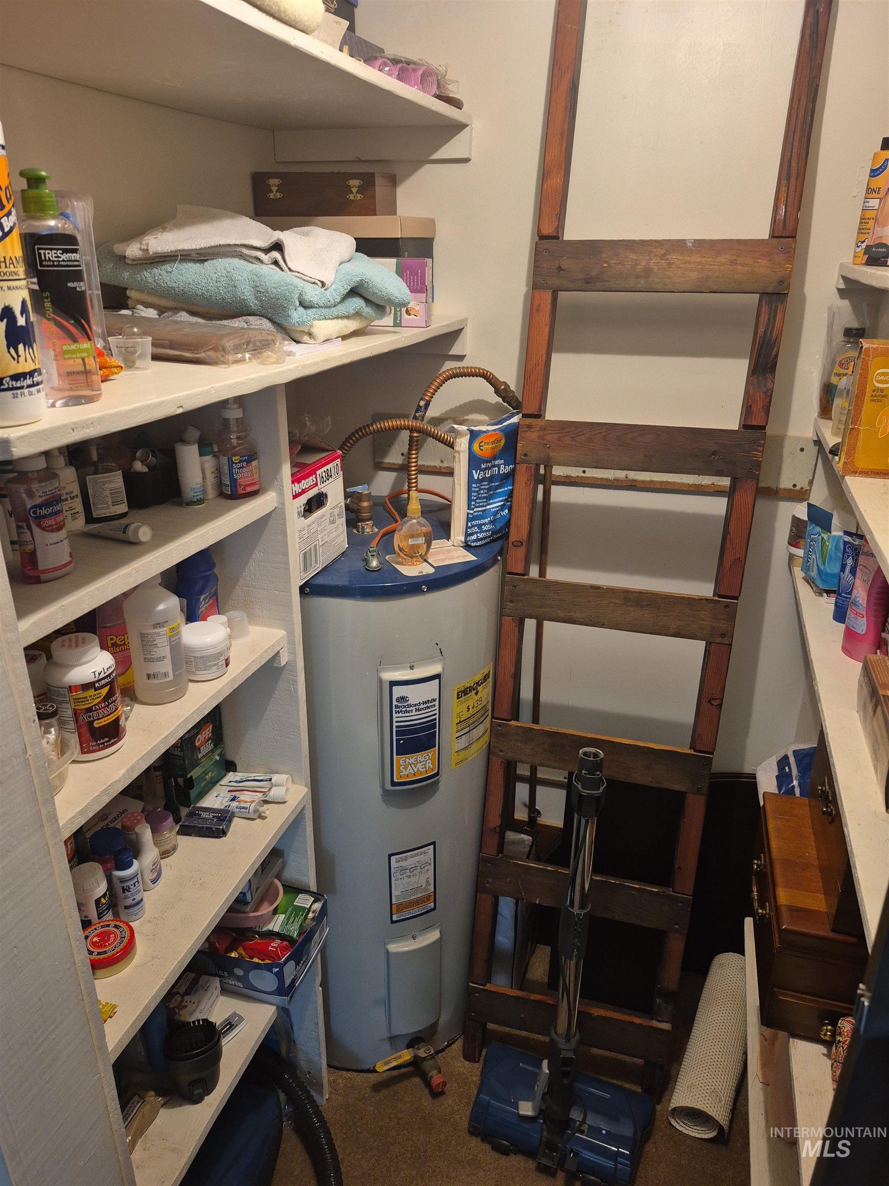 802 FOSTER AVE, CottonWood, Idaho 83522, 5 Bedrooms, 4 Bathrooms, Residential For Sale, Price $599,000, 98949576