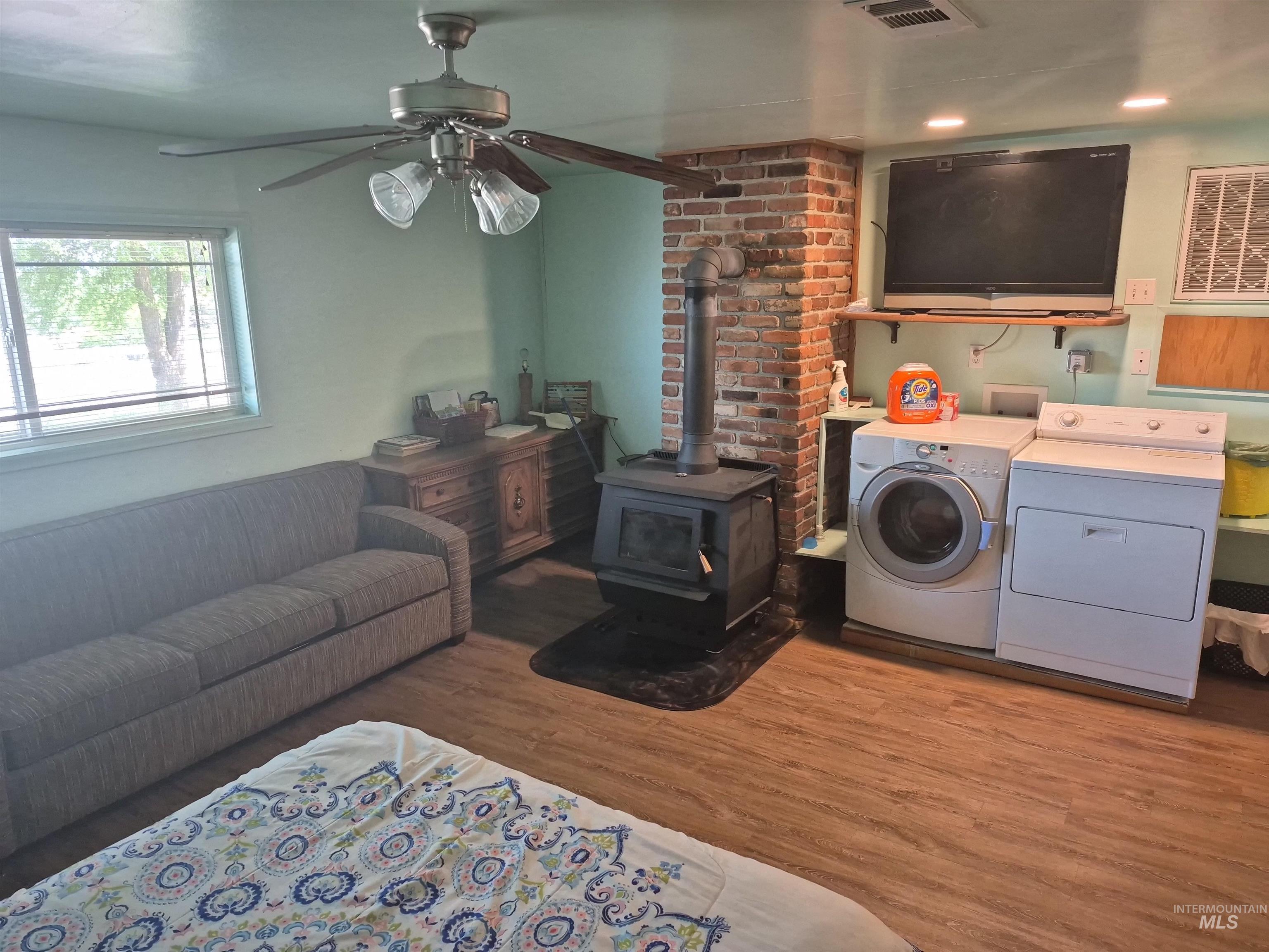 802 FOSTER AVE, CottonWood, Idaho 83522, 5 Bedrooms, 4 Bathrooms, Residential For Sale, Price $599,000, 98949576