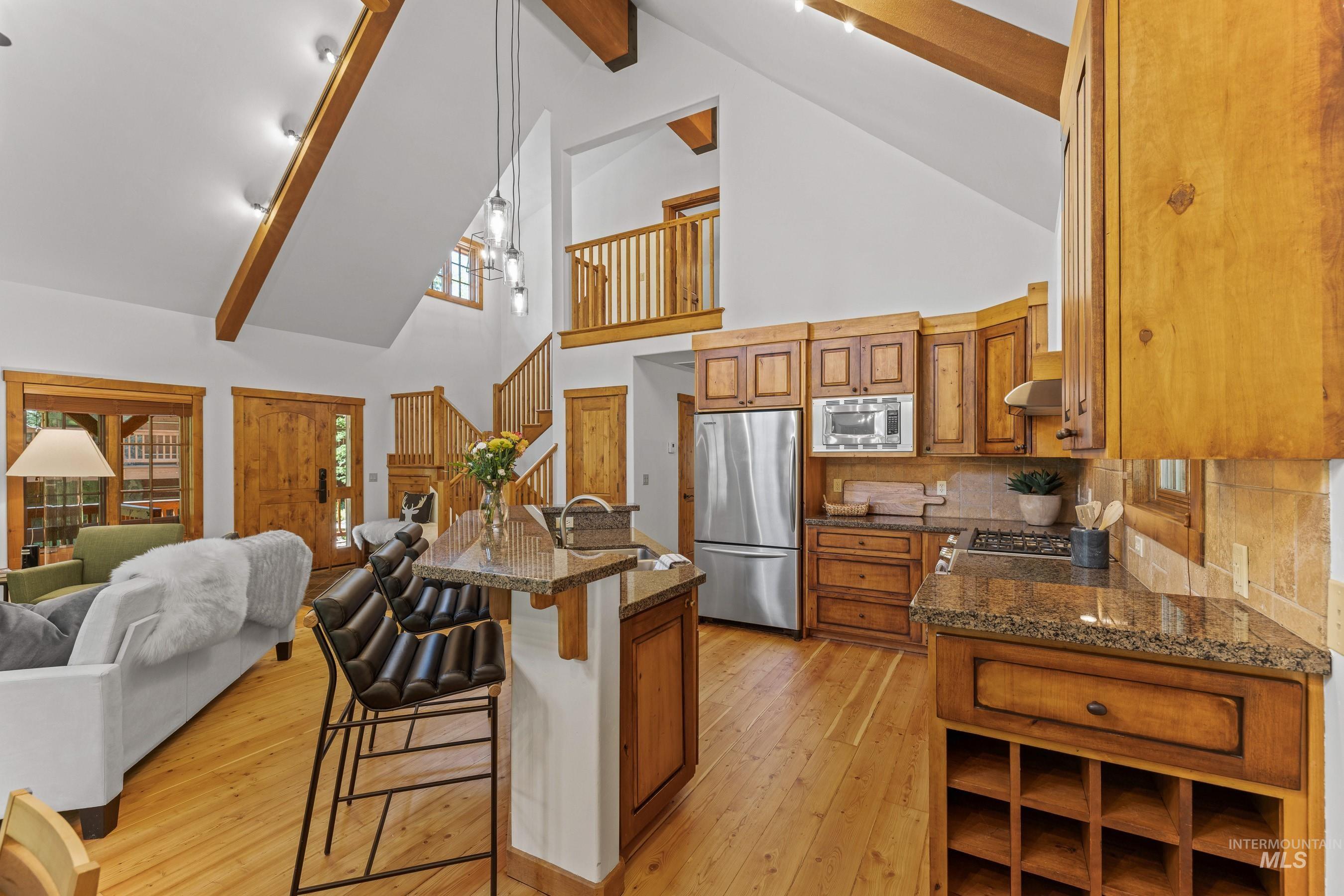 131 Twin Creeks Court, Donnelly, Idaho 83615, 3 Bedrooms, 3 Bathrooms, Residential For Sale, Price $1,695,000, 98949593