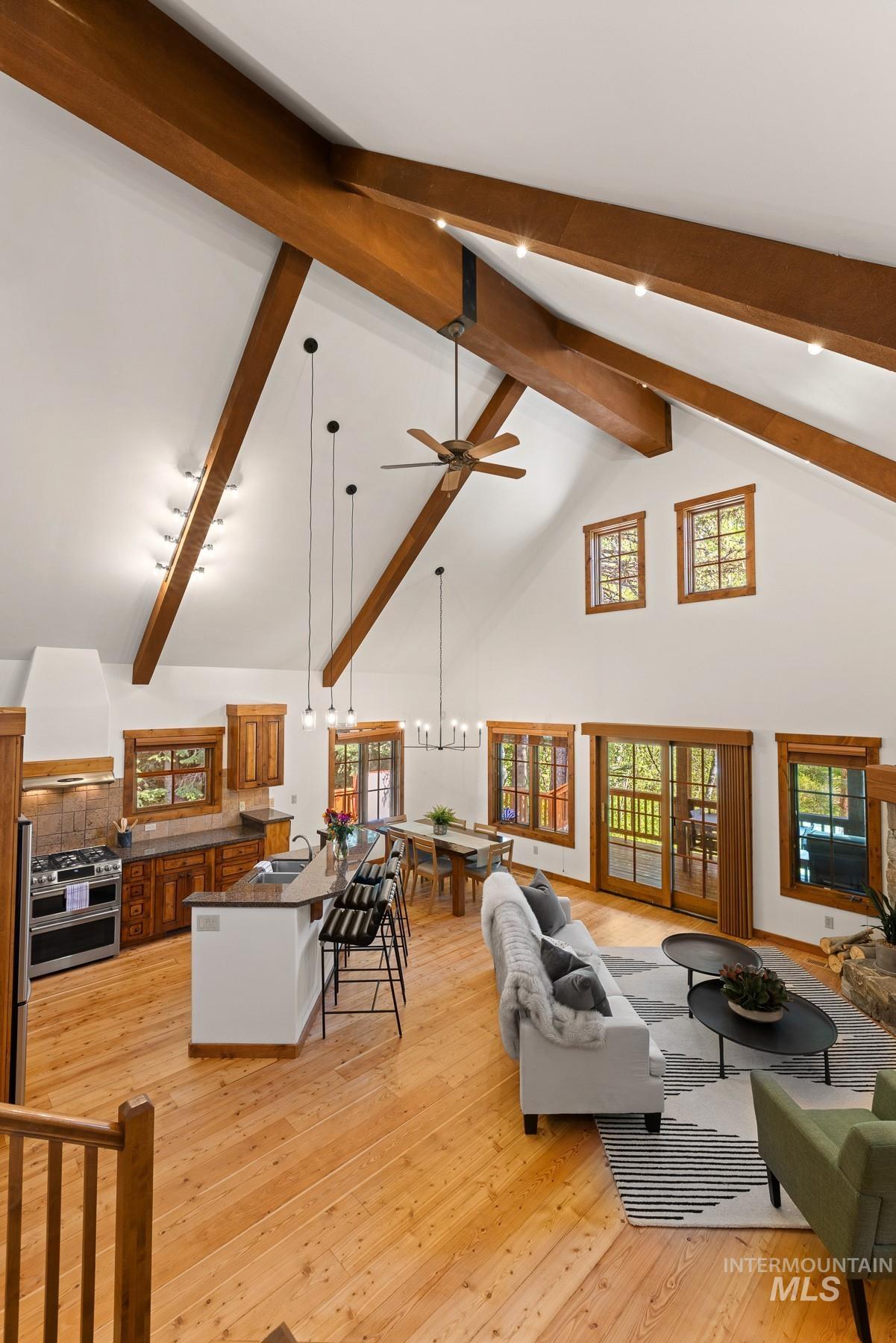 131 Twin Creeks Court, Donnelly, Idaho 83615, 3 Bedrooms, 3 Bathrooms, Residential For Sale, Price $1,695,000, 98949593