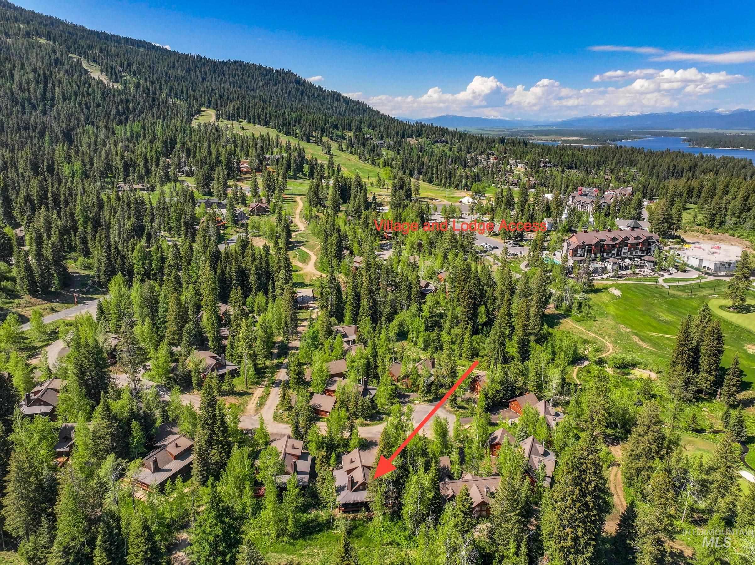 131 Twin Creeks Court, Donnelly, Idaho 83615, 3 Bedrooms, 3 Bathrooms, Residential For Sale, Price $1,695,000, 98949593