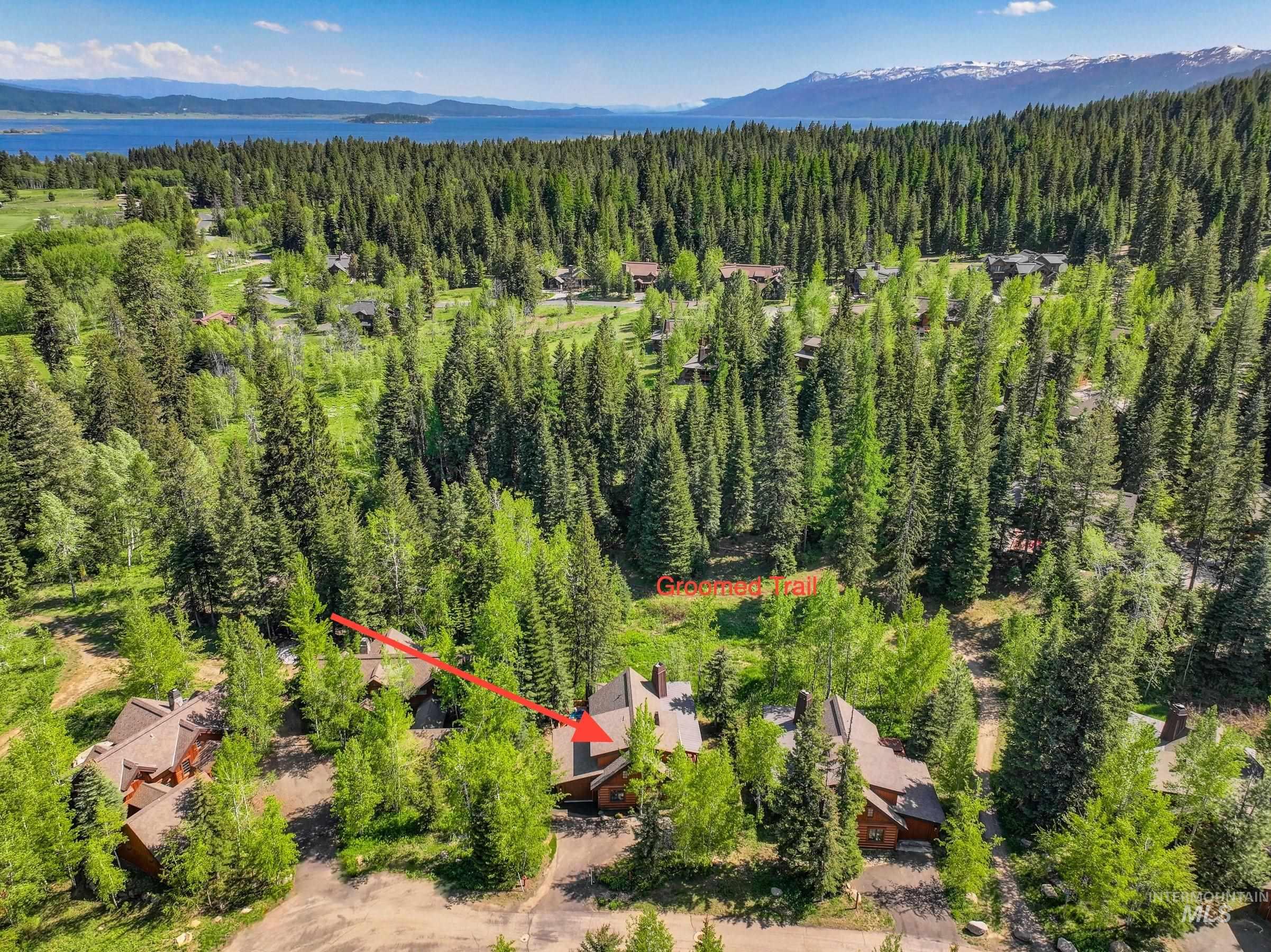 131 Twin Creeks Court, Donnelly, Idaho 83615, 3 Bedrooms, 3 Bathrooms, Residential For Sale, Price $1,695,000, 98949593