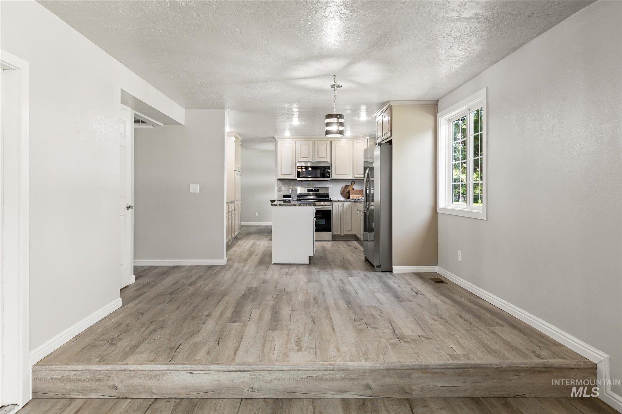 15094 Daniel St, Caldwell, Idaho 83607, 4 Bedrooms, 4 Bathrooms, Residential For Sale, Price $599,999, 98949598