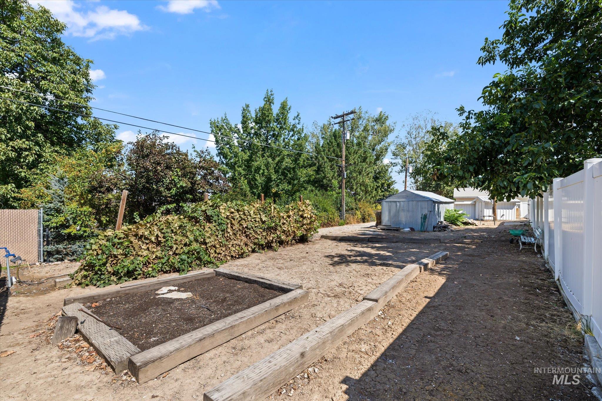 15094 Daniel St, Caldwell, Idaho 83607, 4 Bedrooms, 4 Bathrooms, Residential For Sale, Price $599,999, 98949598