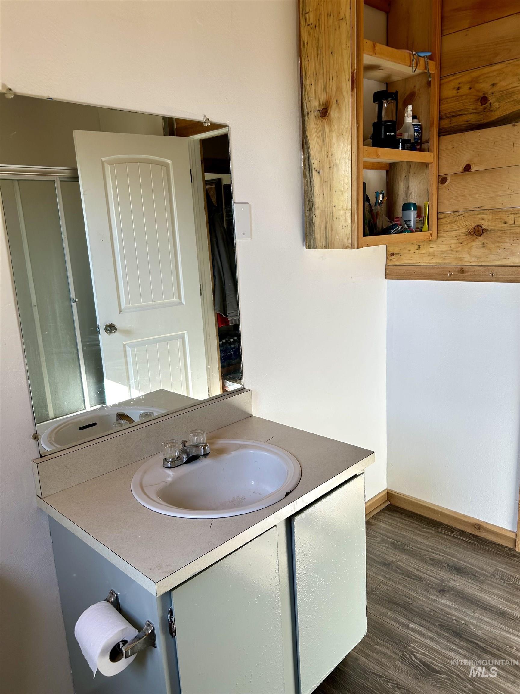 1510 Summitview Dr, Orofino, Idaho 83544, 2 Bedrooms, 1 Bathroom, Residential For Sale, Price $259,900, 98949614