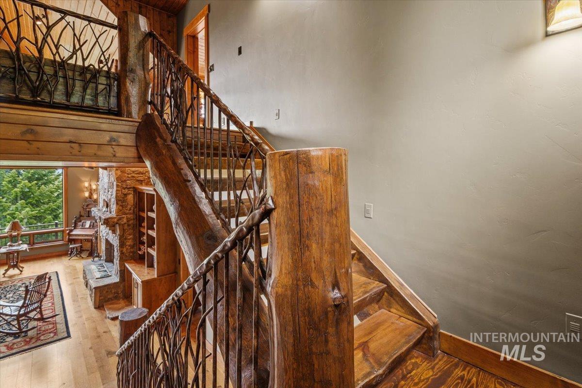 370 Blackhawk Lake Drive, McCall, Idaho 83638, 4 Bedrooms, 4.5 Bathrooms, Residential For Sale, Price $2,850,000, 98949694