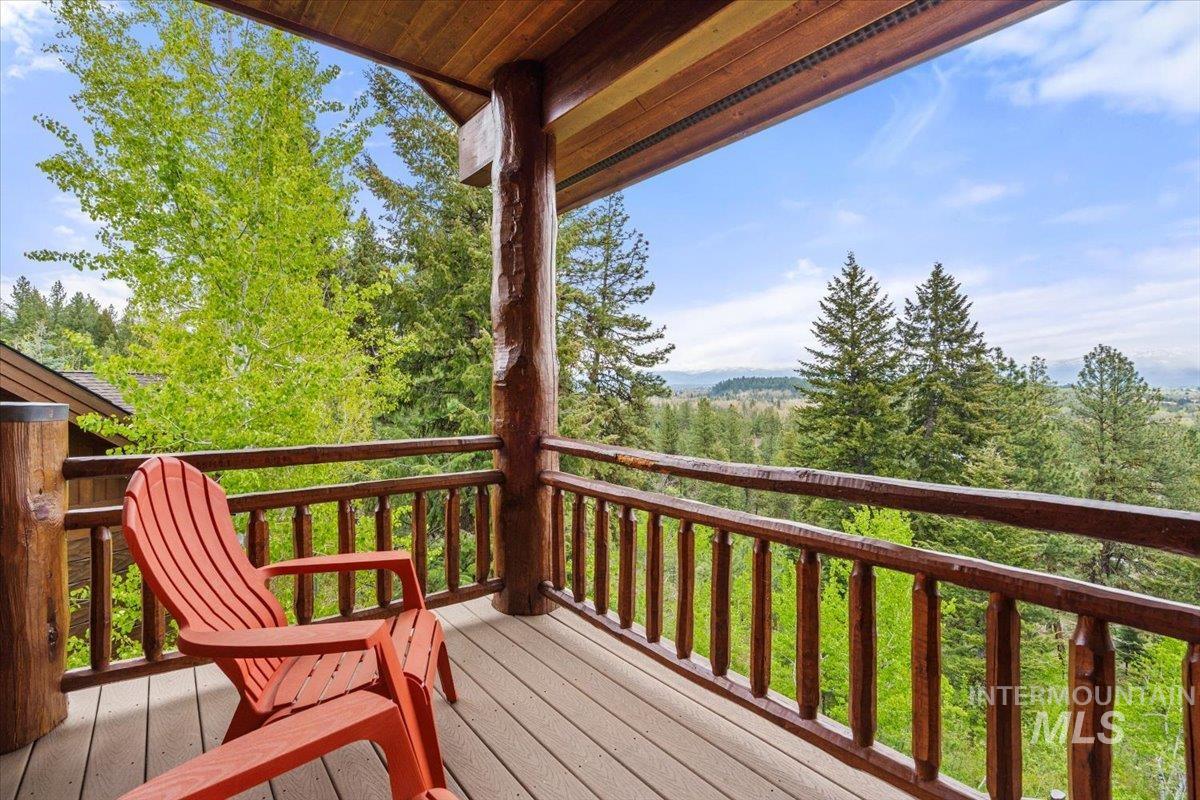 370 Blackhawk Lake Drive, McCall, Idaho 83638, 4 Bedrooms, 4.5 Bathrooms, Residential For Sale, Price $2,850,000, 98949694