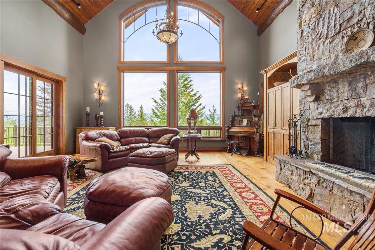 370 Blackhawk Lake Drive, McCall, Idaho 83638, 4 Bedrooms, 4.5 Bathrooms, Residential For Sale, Price $2,850,000, 98949694
