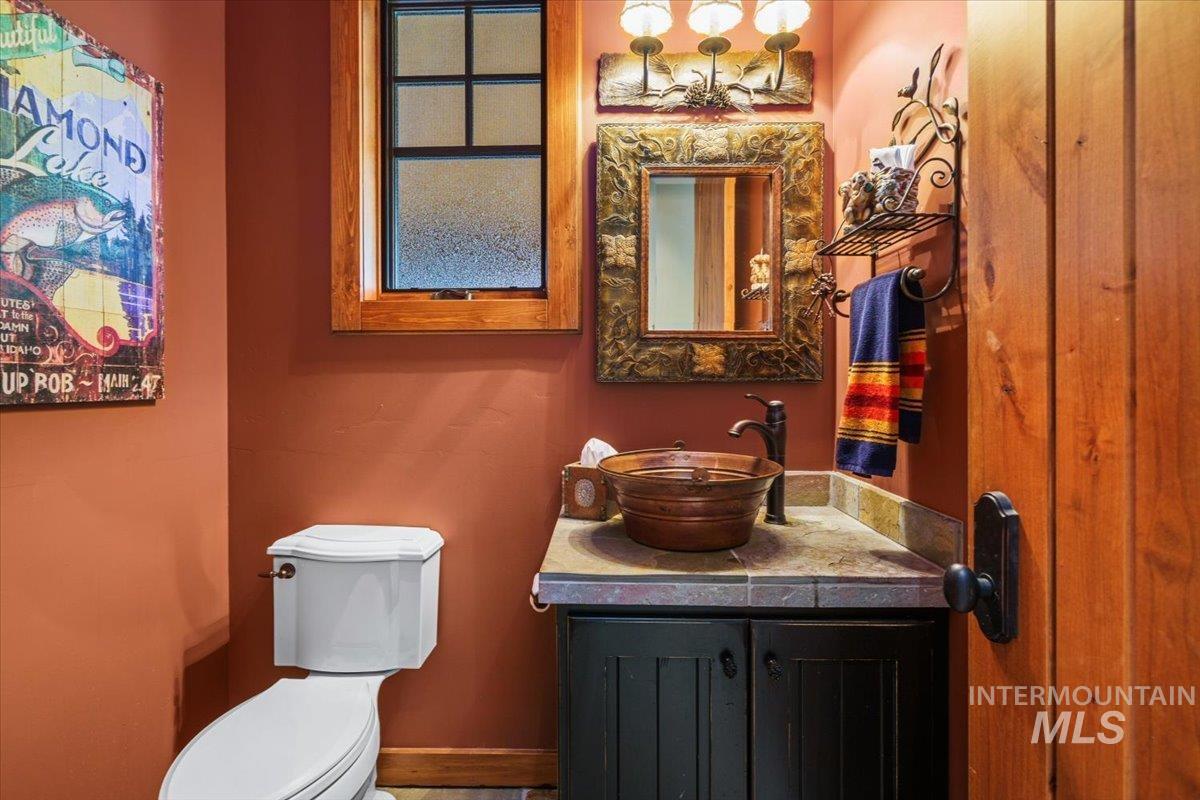 370 Blackhawk Lake Drive, McCall, Idaho 83638, 4 Bedrooms, 4.5 Bathrooms, Residential For Sale, Price $2,850,000, 98949694