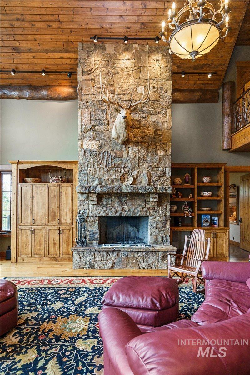 370 Blackhawk Lake Drive, McCall, Idaho 83638, 4 Bedrooms, 4.5 Bathrooms, Residential For Sale, Price $2,850,000, 98949694