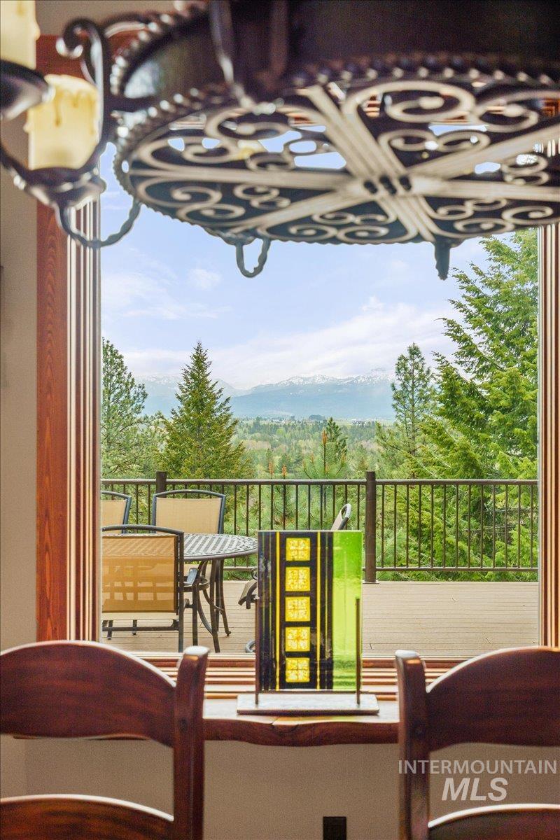 370 Blackhawk Lake Drive, McCall, Idaho 83638, 4 Bedrooms, 4.5 Bathrooms, Residential For Sale, Price $2,850,000, 98949694