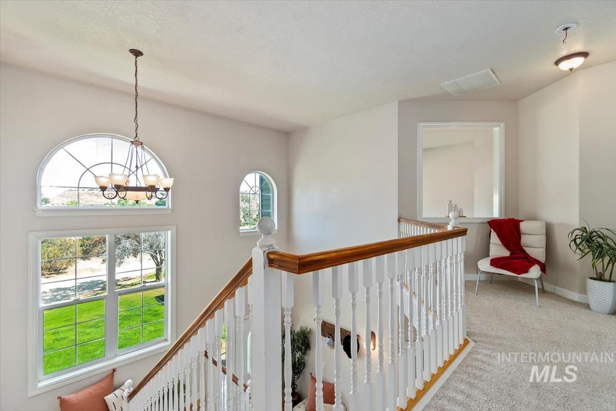 408 Hill RD S, Melba, Idaho 83641, 5 Bedrooms, 3.5 Bathrooms, Residential For Sale, Price $959,900, 98949700