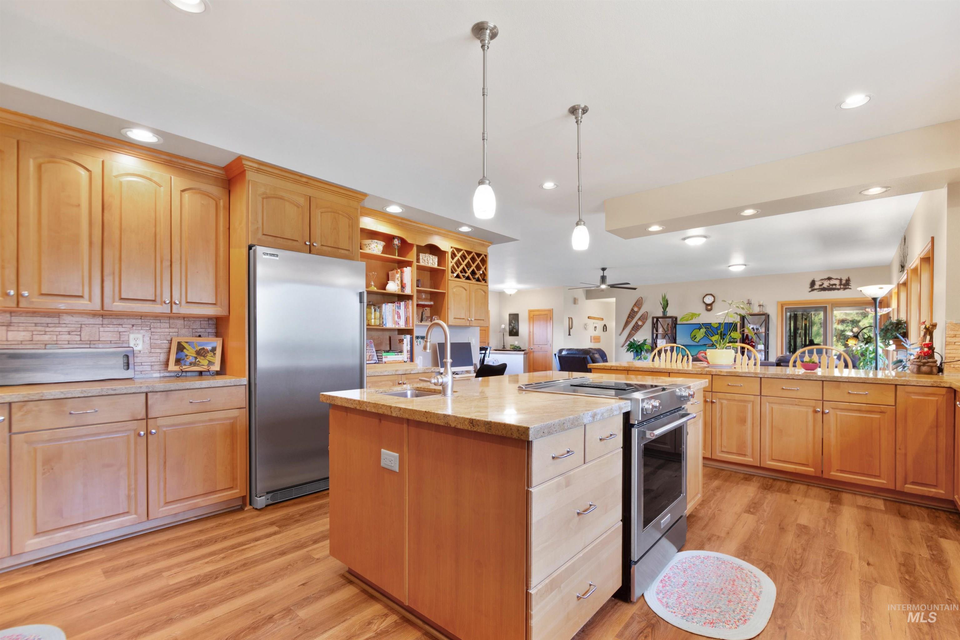 6 White Tail Run, Boise, Idaho 83716, 4 Bedrooms, 2 Bathrooms, Residential For Sale, Price $874,900, 98949795