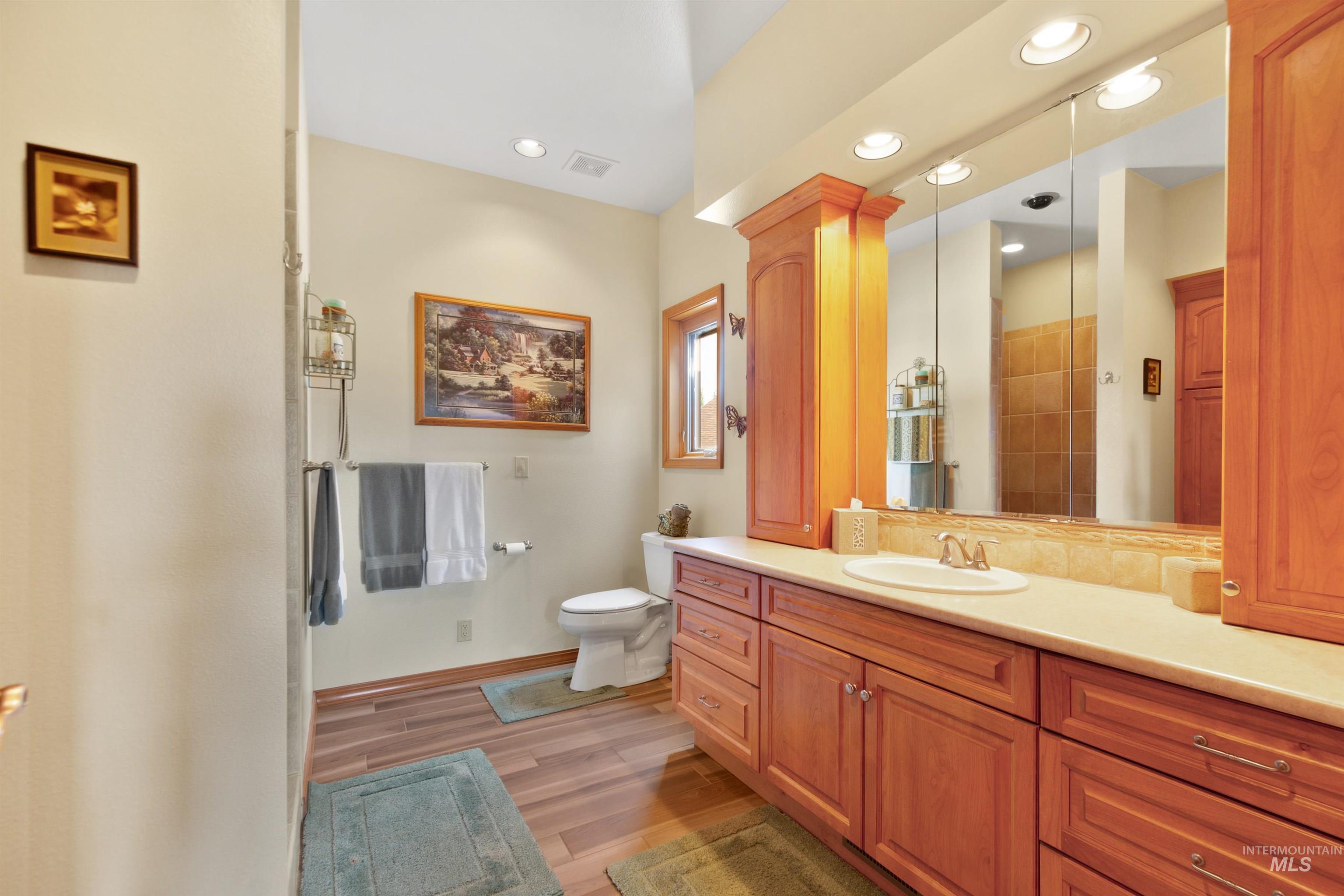 6 White Tail Run, Boise, Idaho 83716, 4 Bedrooms, 2 Bathrooms, Residential For Sale, Price $874,900, 98949795