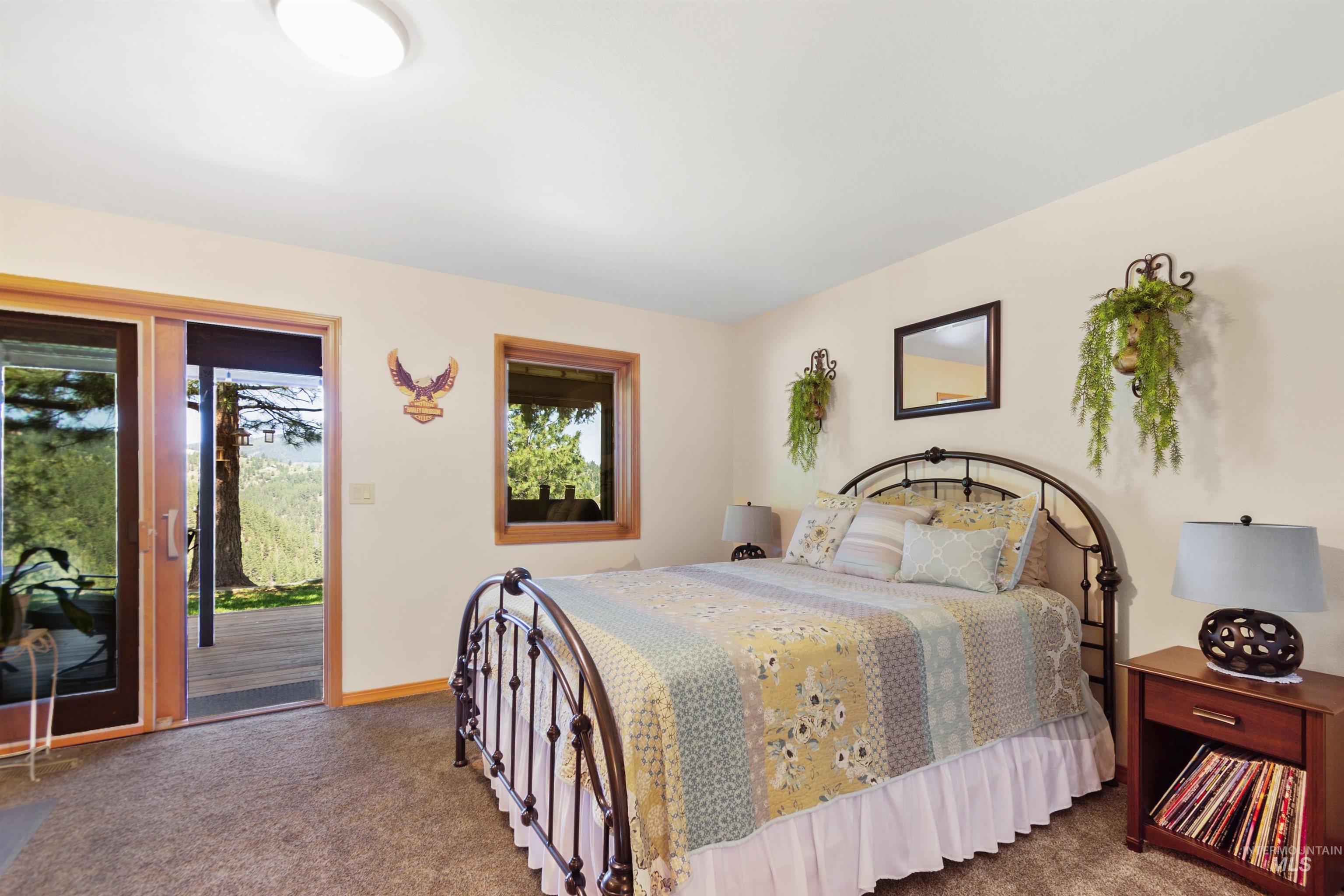 6 White Tail Run, Boise, Idaho 83716, 4 Bedrooms, 2 Bathrooms, Residential For Sale, Price $874,900, 98949795