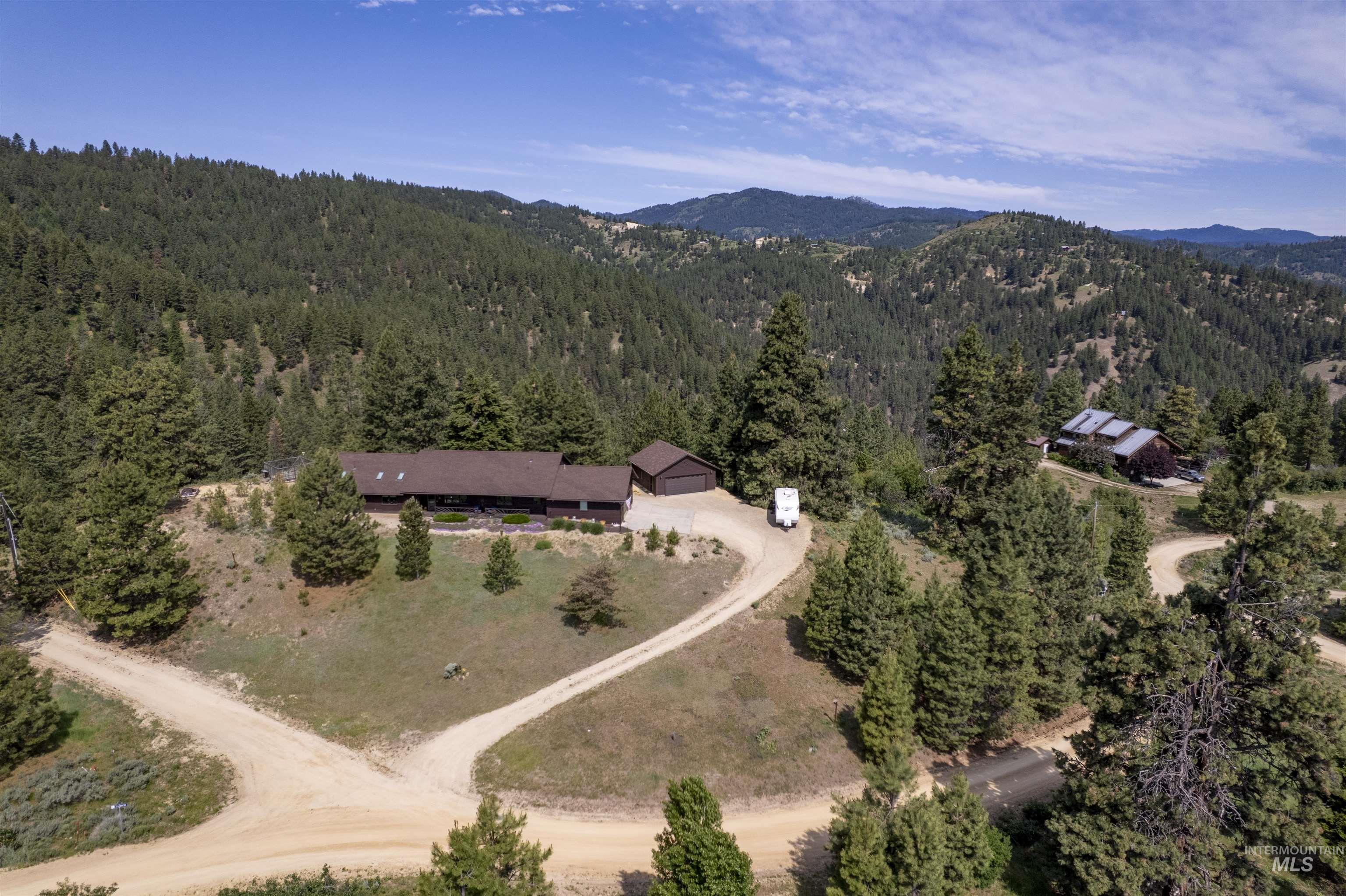 6 White Tail Run, Boise, Idaho 83716, 4 Bedrooms, 2 Bathrooms, Residential For Sale, Price $874,900, 98949795