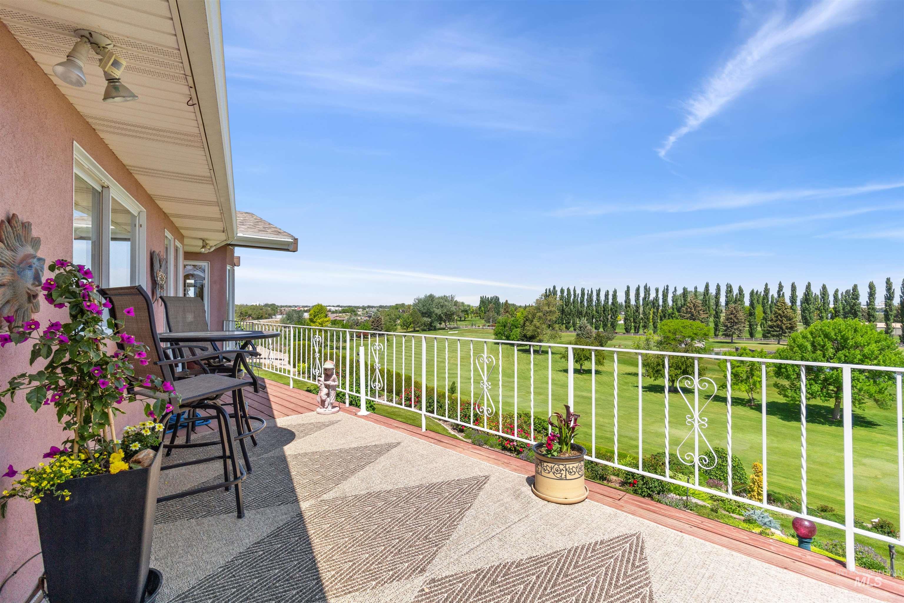 15 Van Engelen Rd, Burley, Idaho 83318-5445, 4 Bedrooms, 4 Bathrooms, Residential For Sale, Price $990,000, 98949818