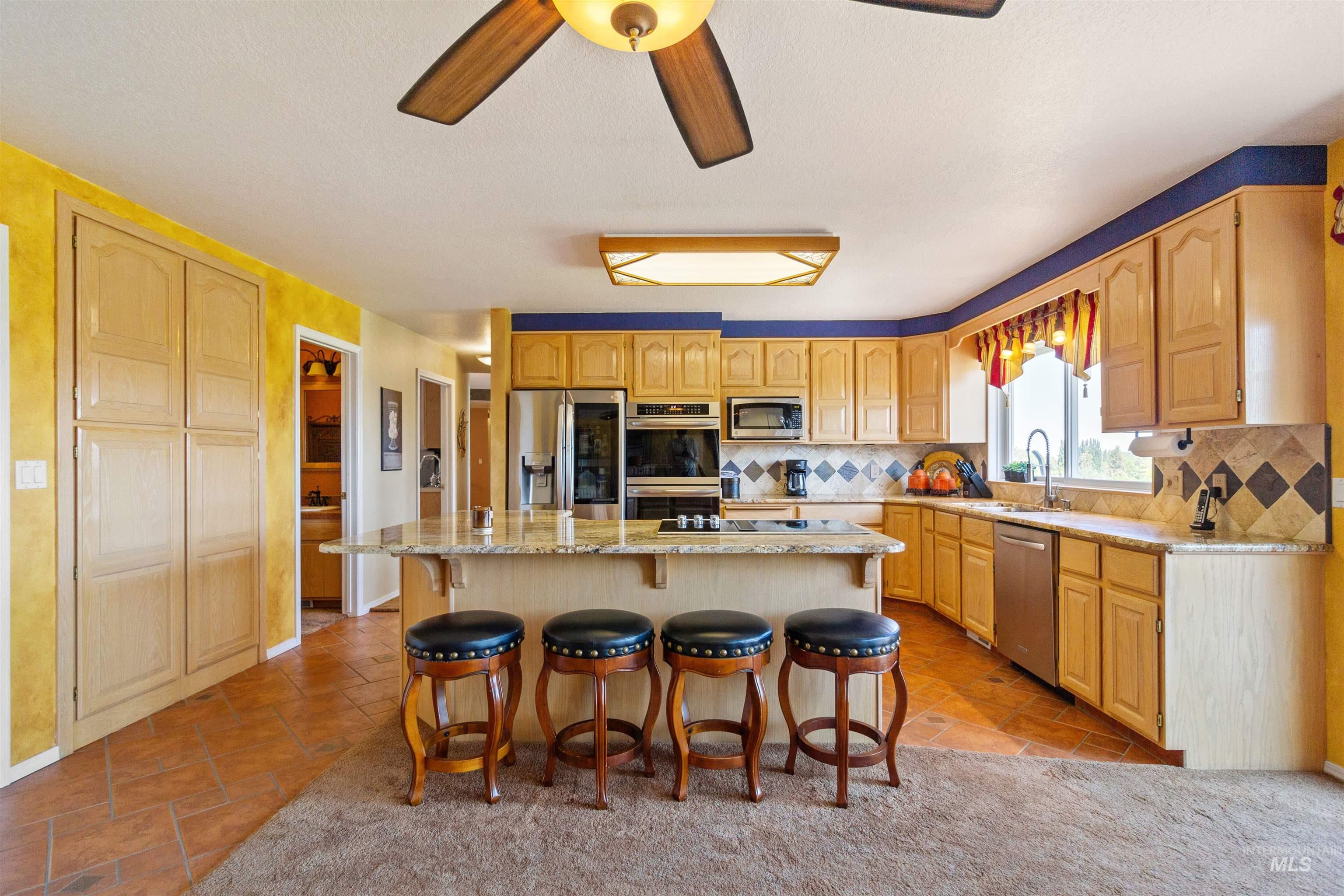 15 Van Engelen Rd, Burley, Idaho 83318-5445, 4 Bedrooms, 4 Bathrooms, Residential For Sale, Price $990,000, 98949818