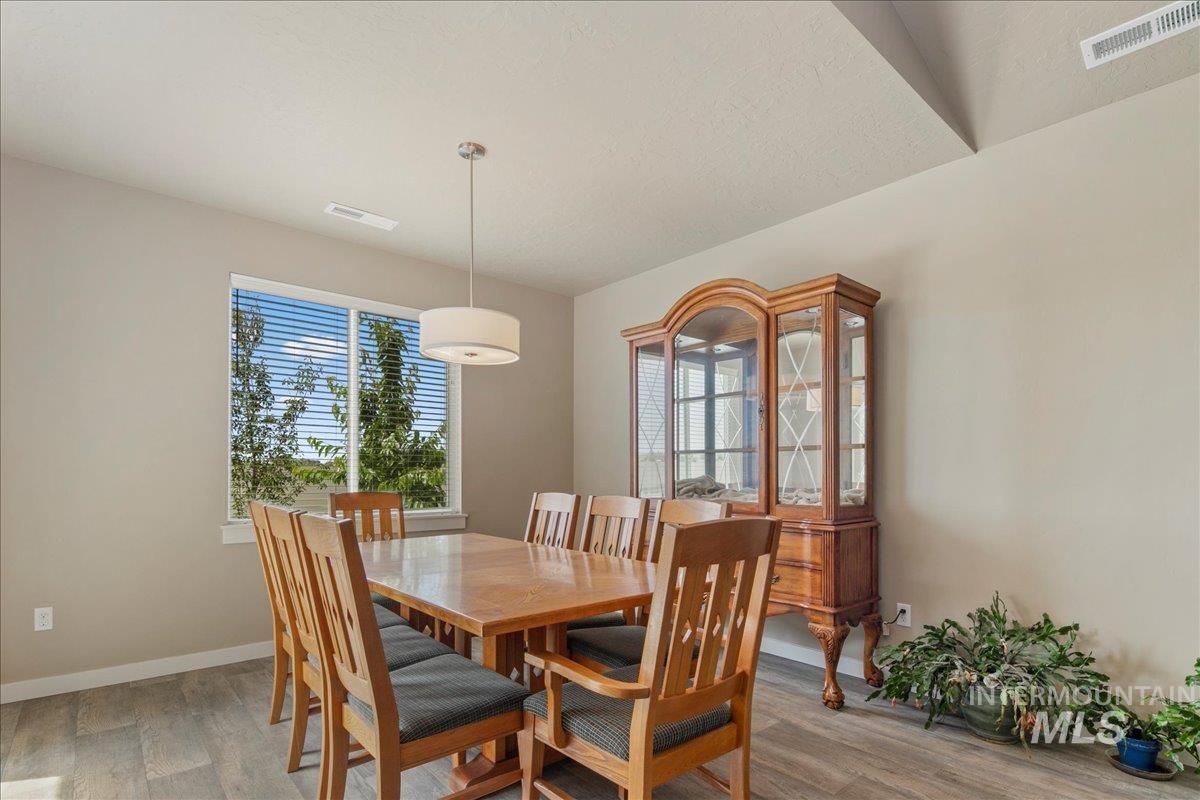 2510 Duchess Trail, Emmett, Idaho 83617, 3 Bedrooms, 2 Bathrooms, Residential For Sale, Price $431,000, 98949846