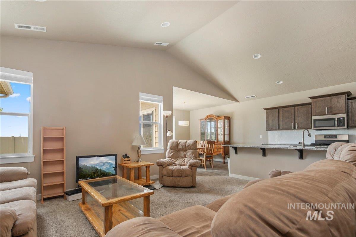 2510 Duchess Trail, Emmett, Idaho 83617, 3 Bedrooms, 2 Bathrooms, Residential For Sale, Price $431,000, 98949846