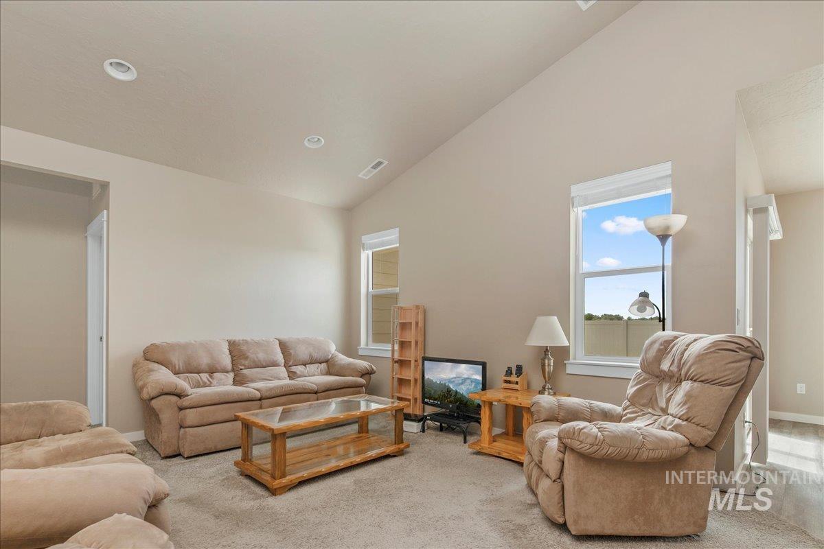 2510 Duchess Trail, Emmett, Idaho 83617, 3 Bedrooms, 2 Bathrooms, Residential For Sale, Price $431,000, 98949846