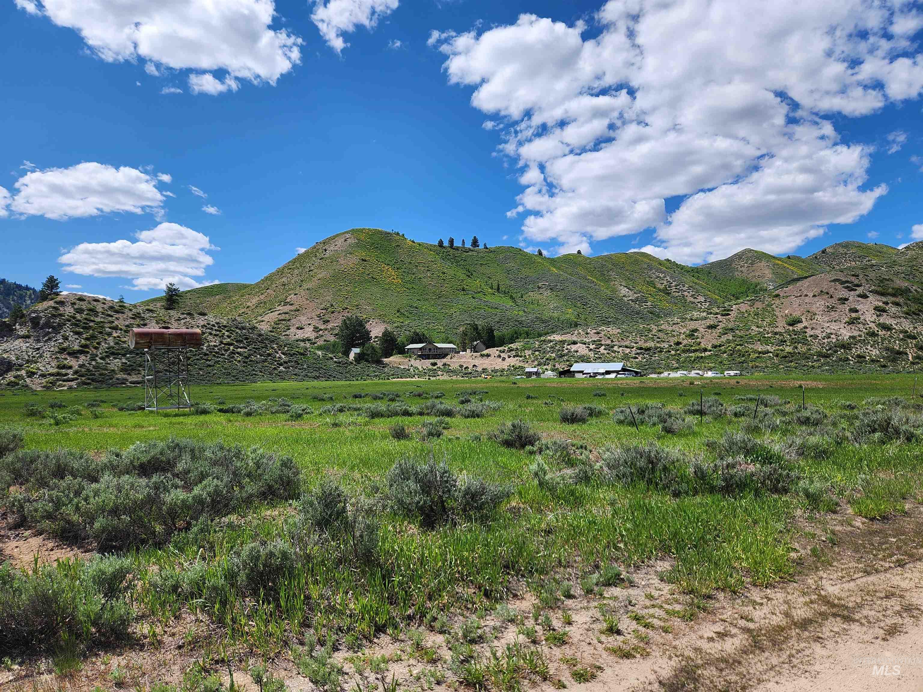 4942 E Baumgartner Rd, Featherville, Idaho 83647, 3 Bedrooms, 3 Bathrooms, Residential For Sale, Price $812,500, 98949850