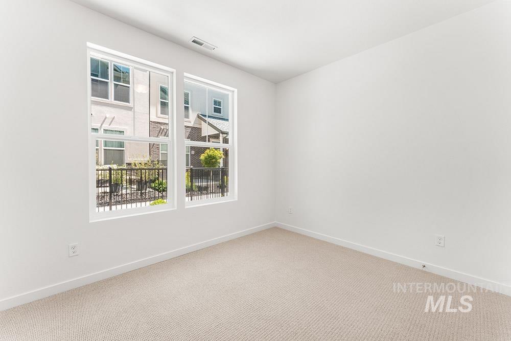 1722 N Timathy Ln, Boise, Idaho 83713, 4 Bedrooms, 3.5 Bathrooms, Residential For Sale, Price $422,400, 98949852