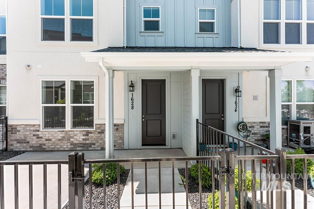 1722 N Timathy Ln, Boise, Idaho 83713, 4 Bedrooms, 3.5 Bathrooms, Residential For Sale, Price $422,400, 98949852