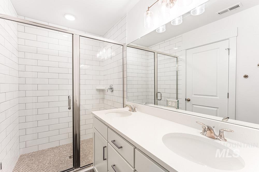 1722 N Timathy Ln, Boise, Idaho 83713, 4 Bedrooms, 3.5 Bathrooms, Residential For Sale, Price $422,400, 98949852