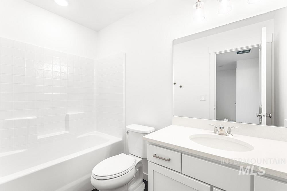 1722 N Timathy Ln, Boise, Idaho 83713, 4 Bedrooms, 3.5 Bathrooms, Residential For Sale, Price $422,400, 98949852