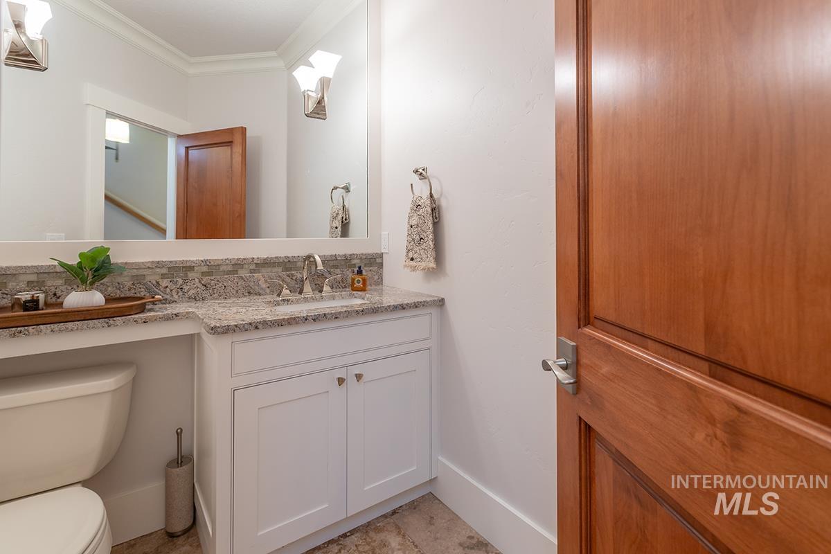 1049 E Riversong Dr., Eagle, Idaho 83616, 4 Bedrooms, 3.5 Bathrooms, Residential For Sale, Price $1,875,000, 98949858