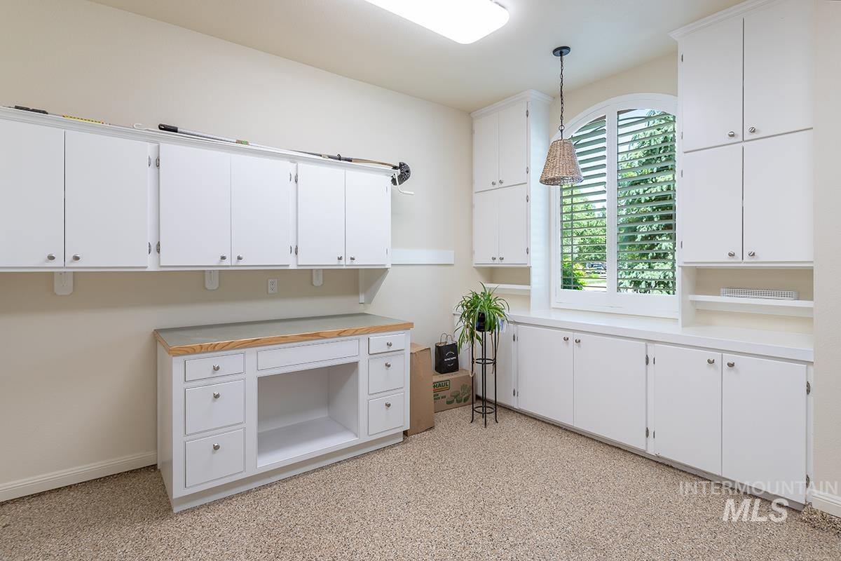 1049 E Riversong Dr., Eagle, Idaho 83616, 4 Bedrooms, 3.5 Bathrooms, Residential For Sale, Price $1,875,000, 98949858