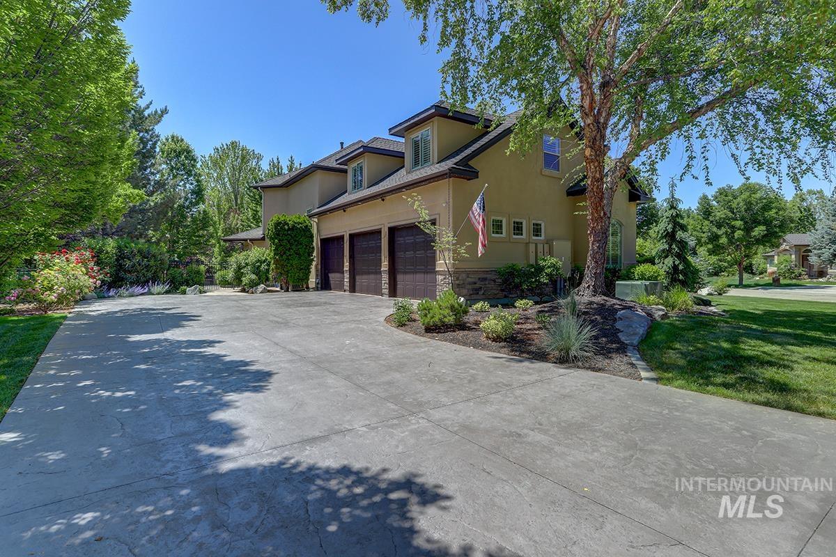 1049 E Riversong Dr., Eagle, Idaho 83616, 4 Bedrooms, 3.5 Bathrooms, Residential For Sale, Price $1,875,000, 98949858
