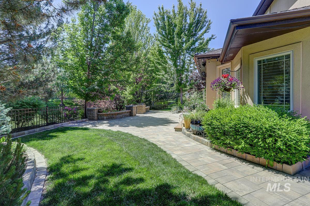 1049 E Riversong Dr., Eagle, Idaho 83616, 4 Bedrooms, 3.5 Bathrooms, Residential For Sale, Price $1,875,000, 98949858