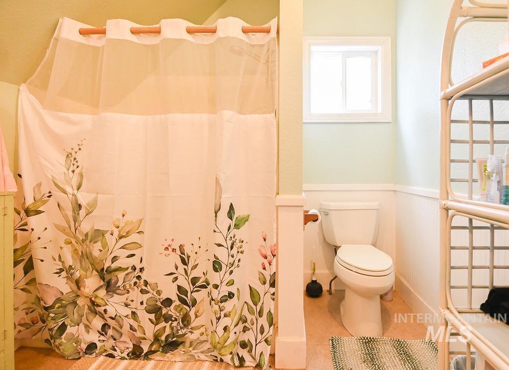 221 N Union St, Star, Idaho 83669, 3 Bedrooms, 2 Bathrooms, Residential For Sale, Price $799,900, 98949871