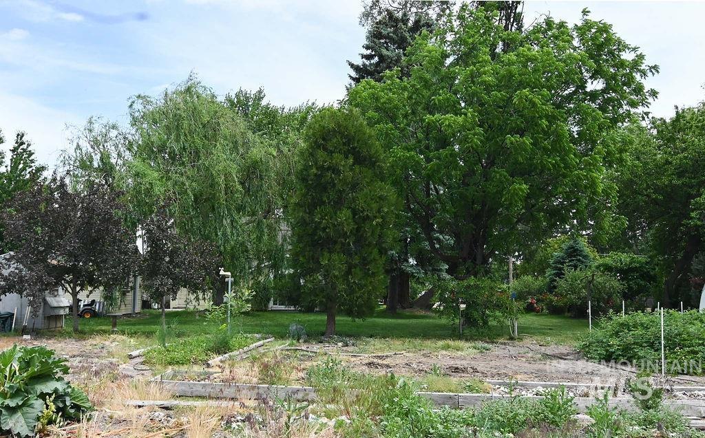 221 N Union St, Star, Idaho 83669, 3 Bedrooms, 2 Bathrooms, Residential For Sale, Price $799,900, 98949871