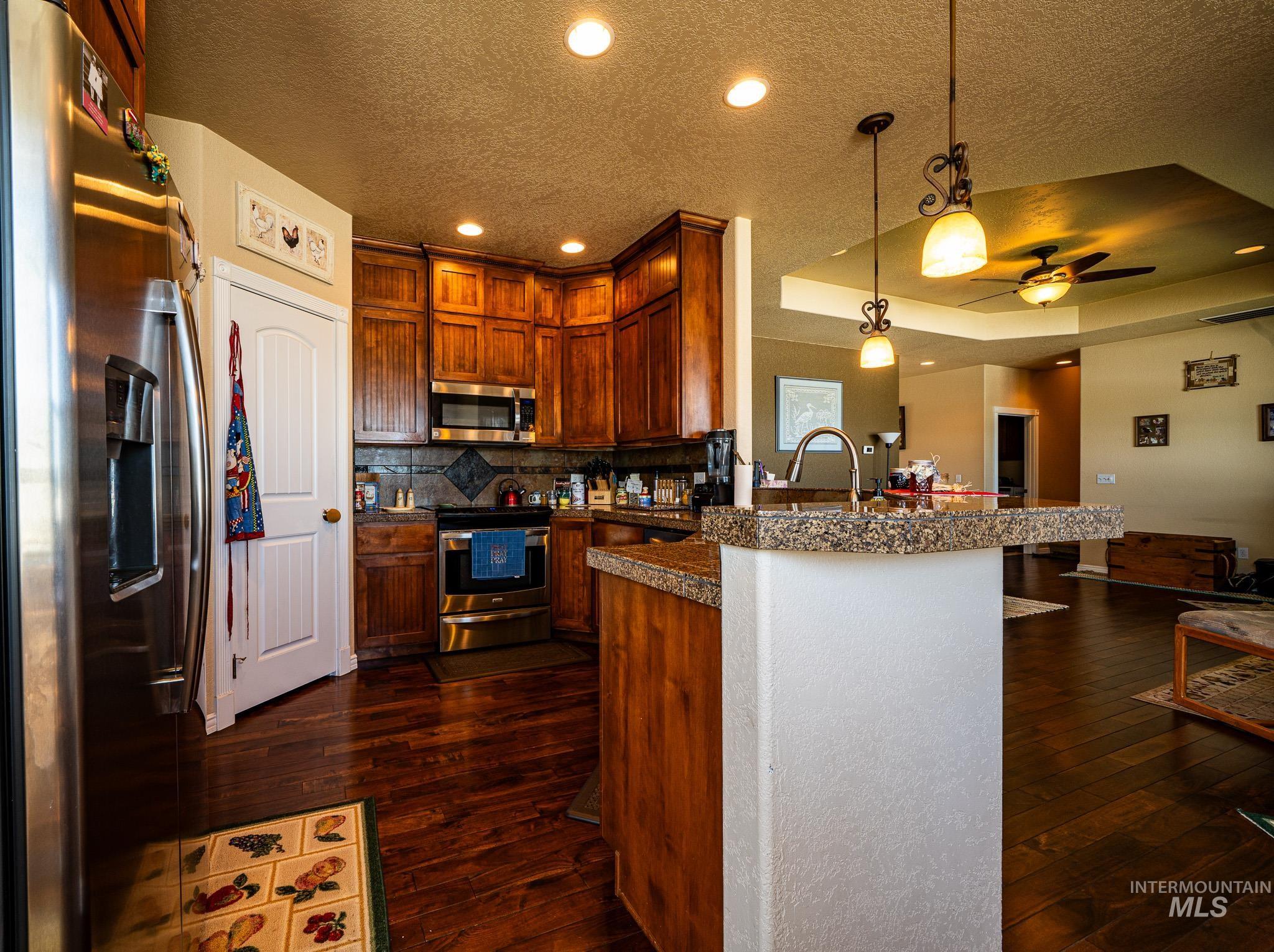 201 E South 10th Street, Grangeville, Idaho 83530, 3 Bedrooms, 2 Bathrooms, Residential For Sale, Price $498,000, 98949877